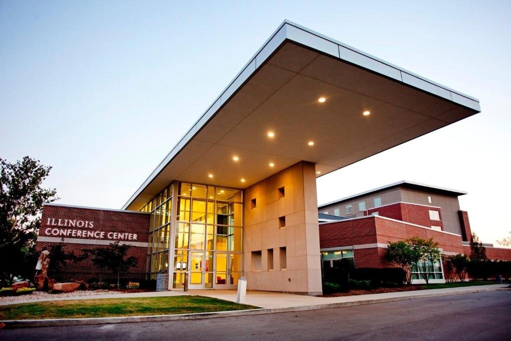 I Hotel & Illinois Conference Center