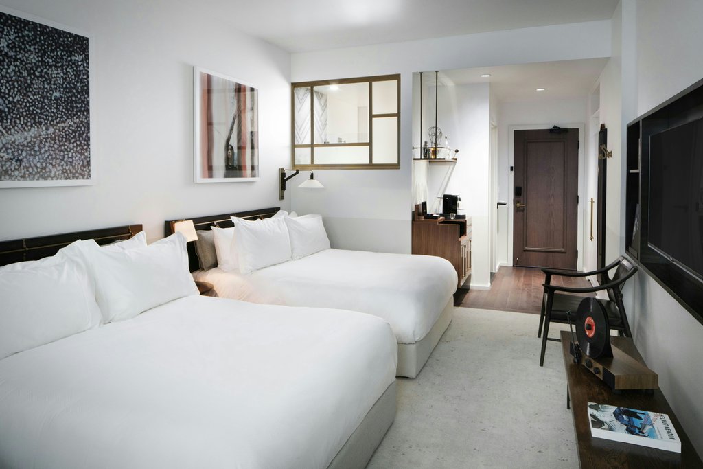Guest photo