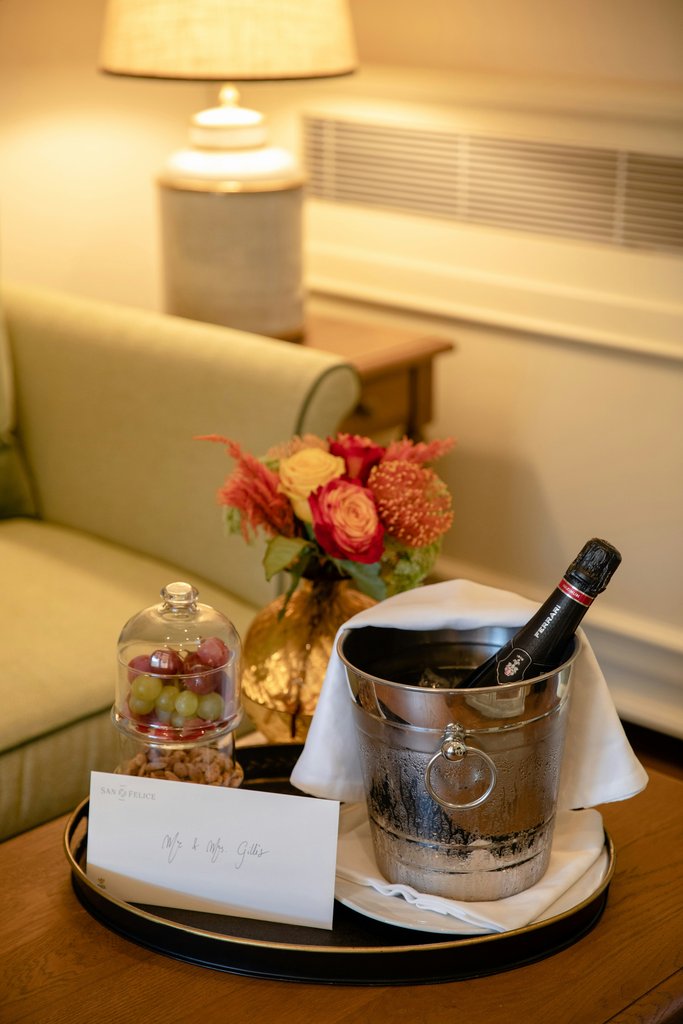 Guest photo