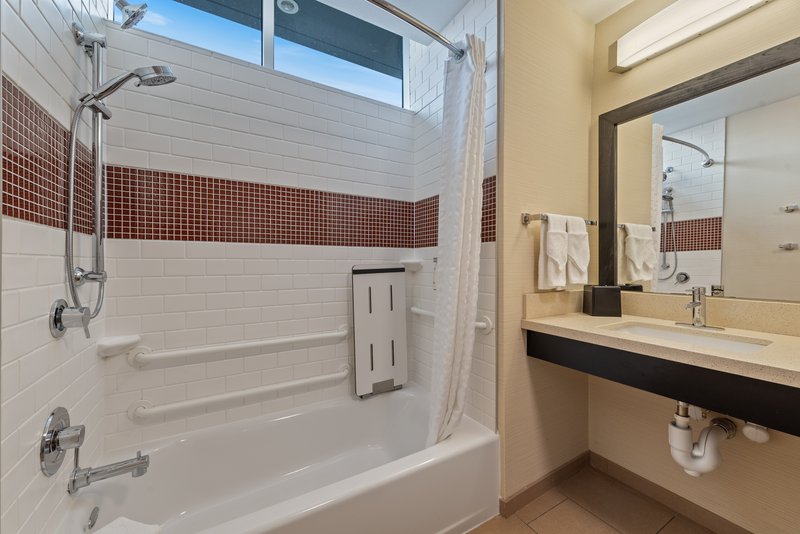 Staybridge Suites Denver Downtown