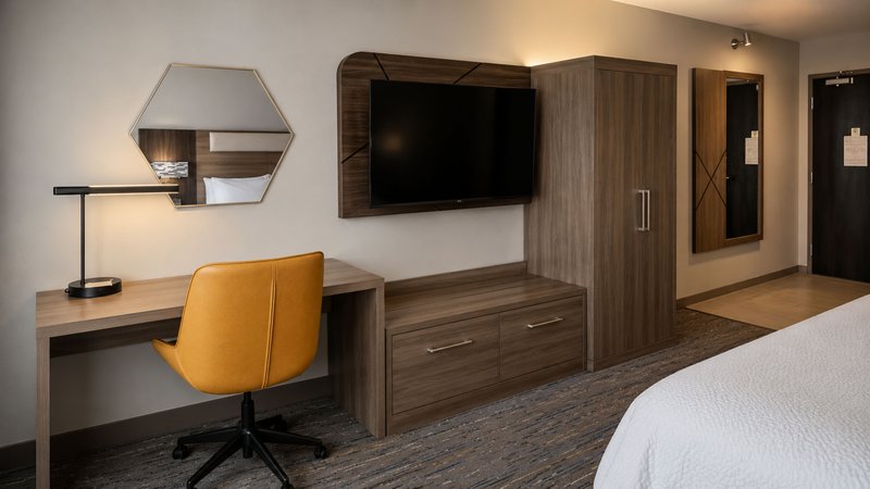 HOLIDAY INN EXPSTE FORT PIERRE