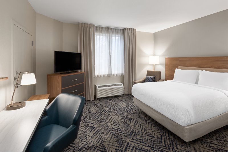 Candlewood Suites MOBILE-DOWNTOWN