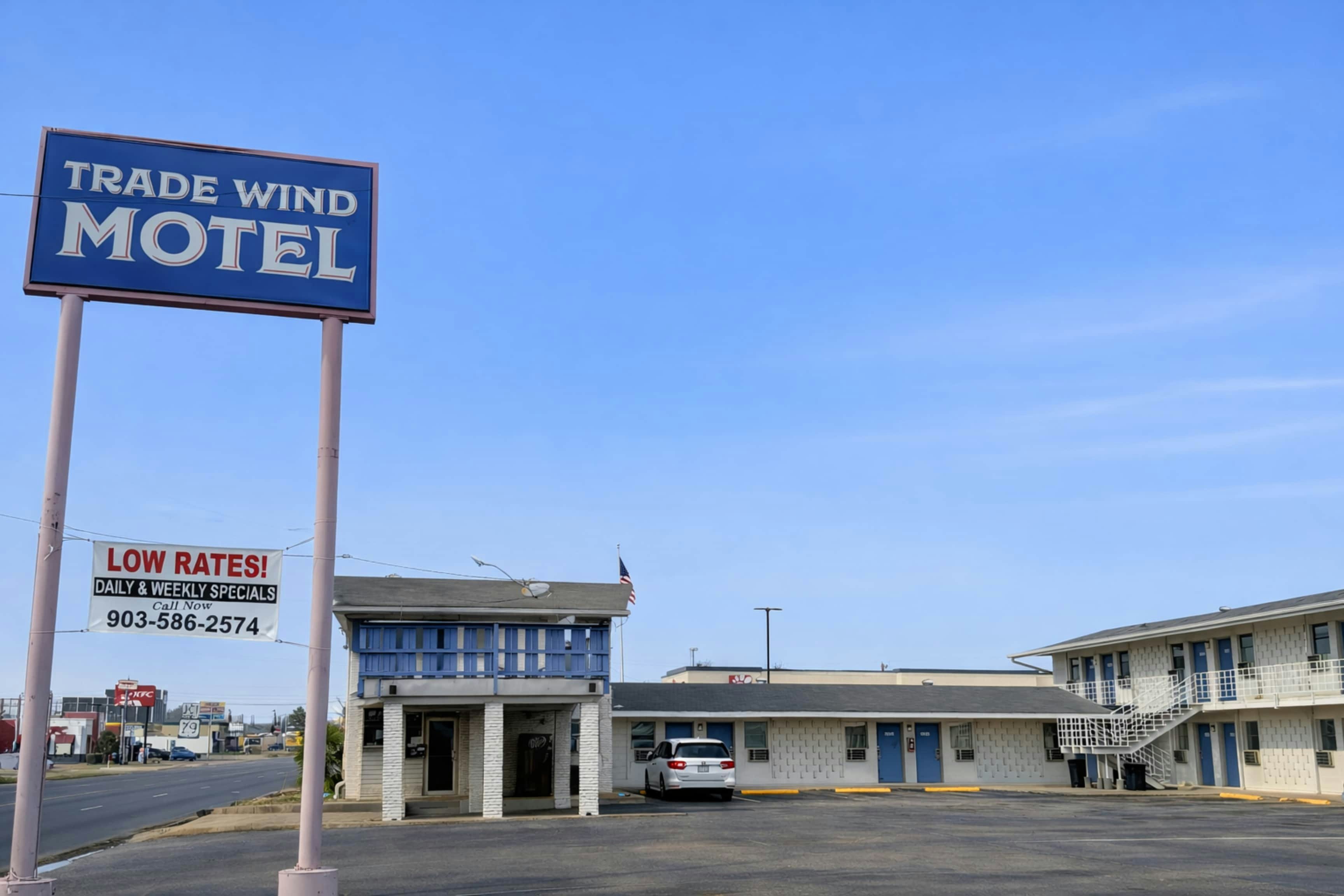 Trade Wind Motel