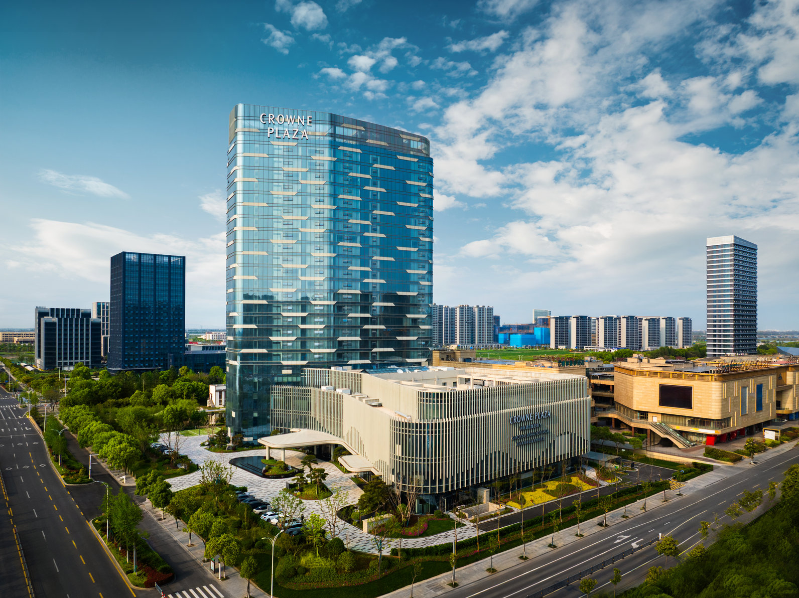 Crowne Plaza SHAOXING BINHAI NEW AREA by IHG, Shaoxing