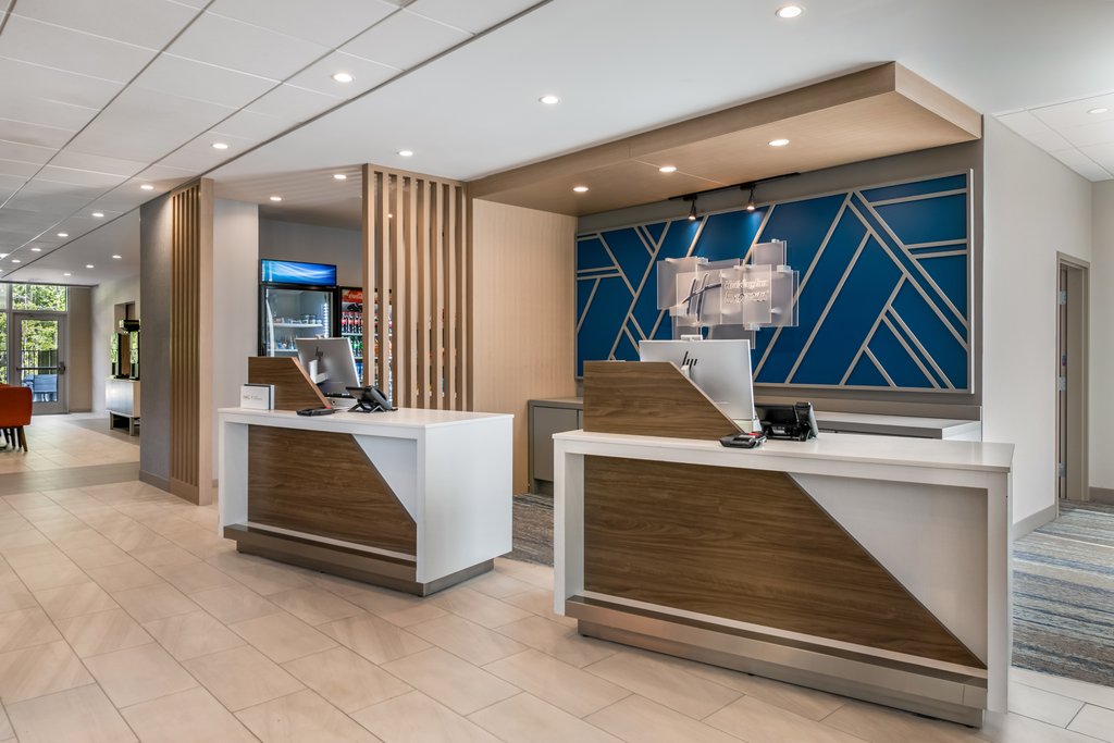 Holiday Inn Express SAVANNAH - GATEWAY