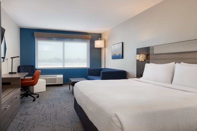 Holiday Inn Express and Suites Linden – Newark South