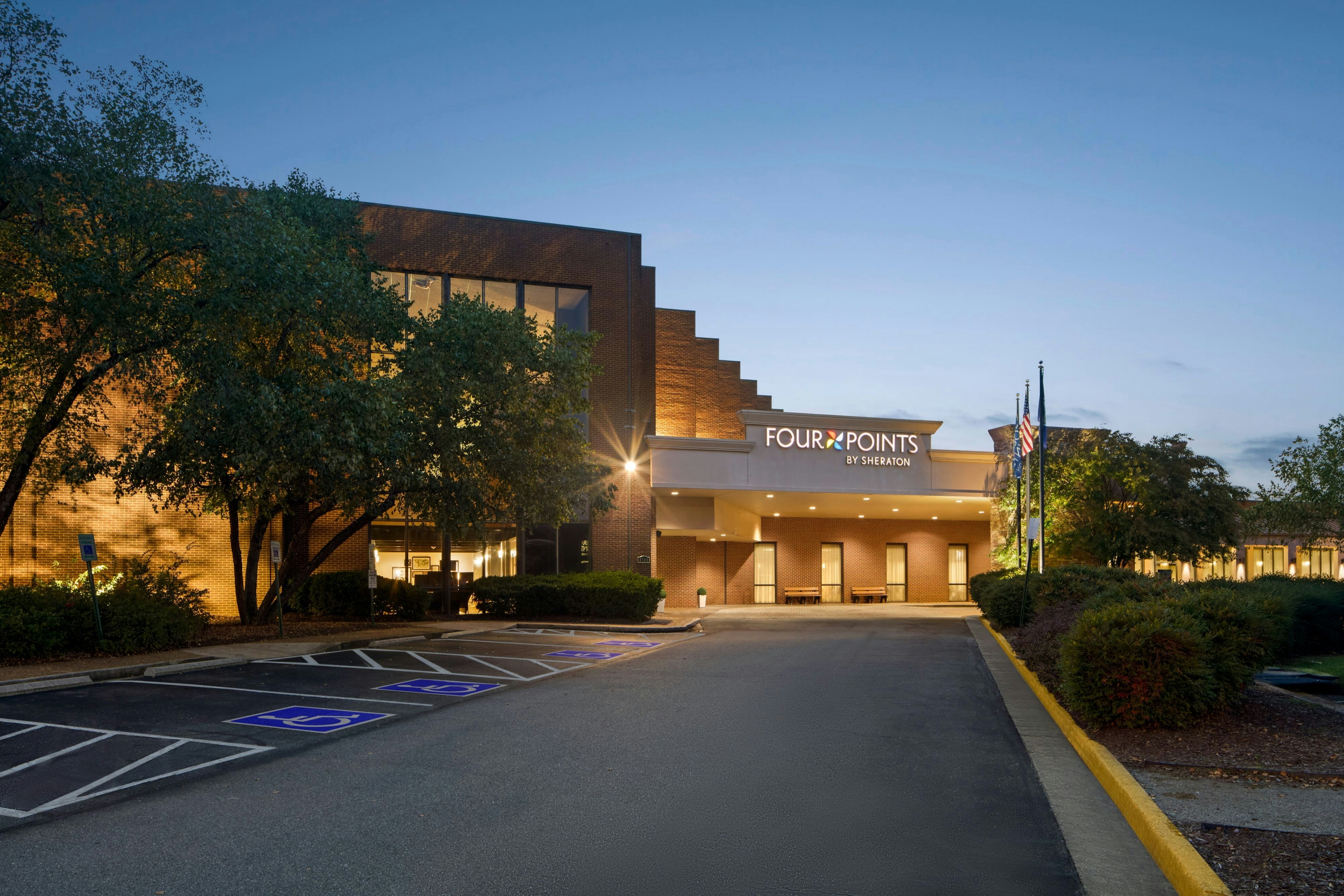 Four Points by Sheraton Richmond Airport