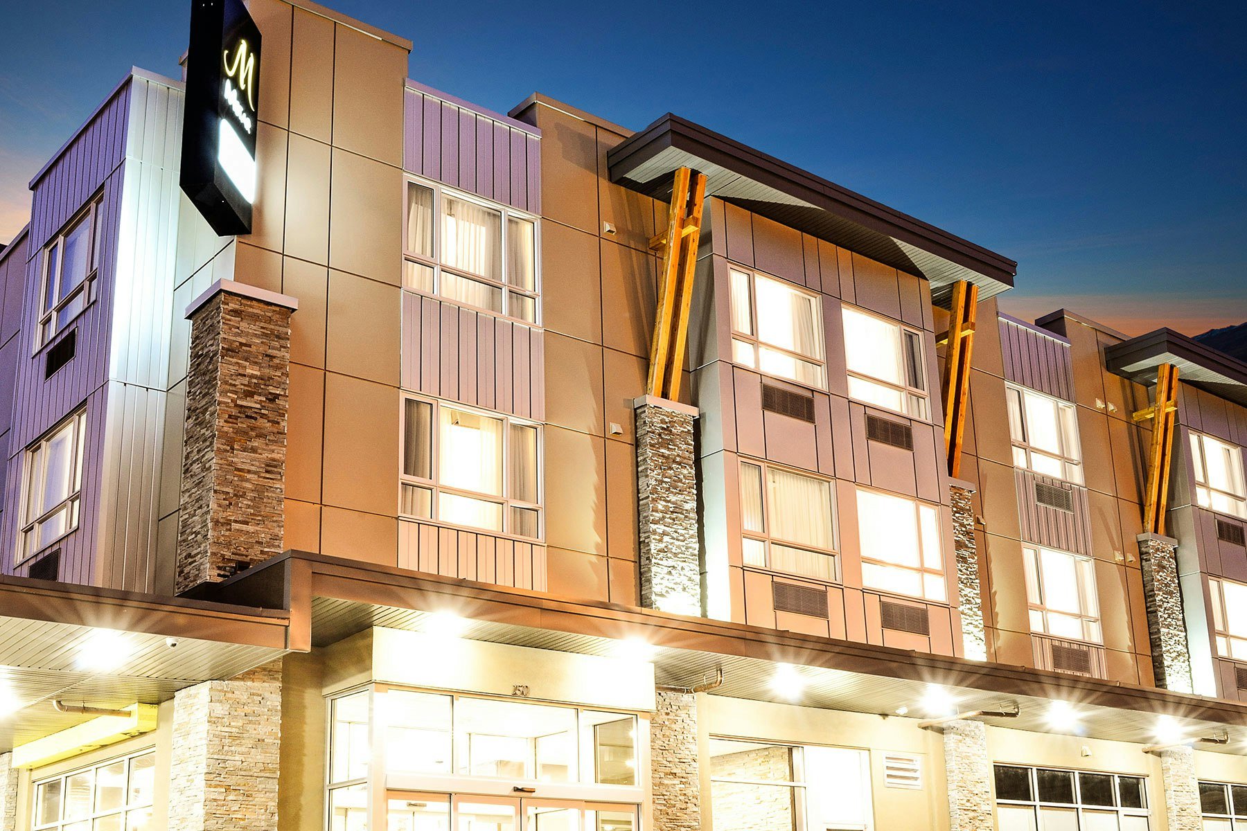 MStar Hotel