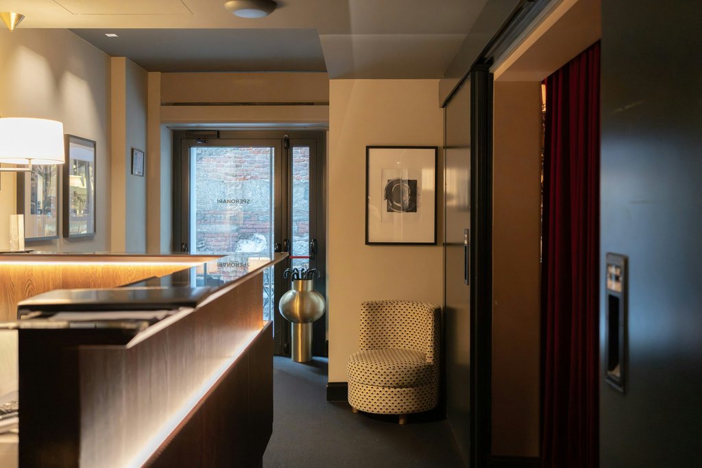 Guest photo