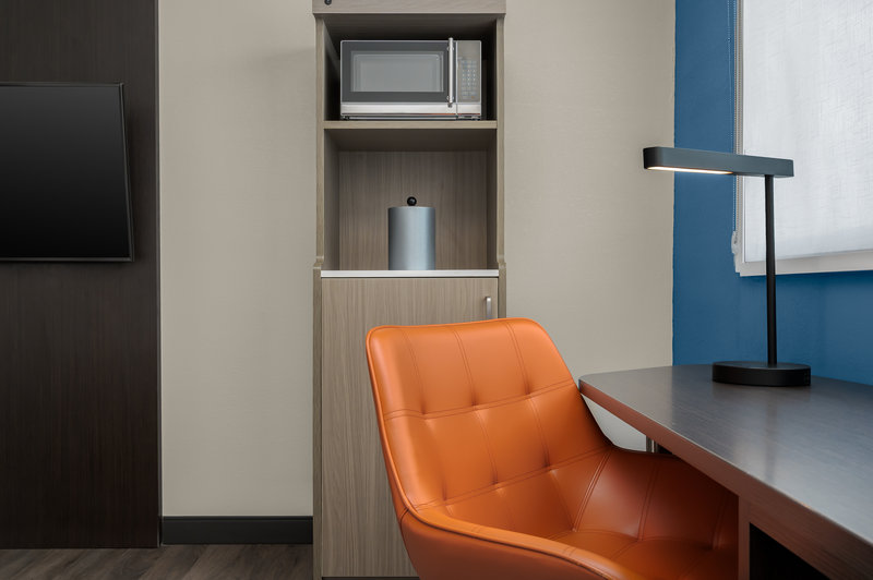 Holiday Inn Express Lexington – Horse Park Area
