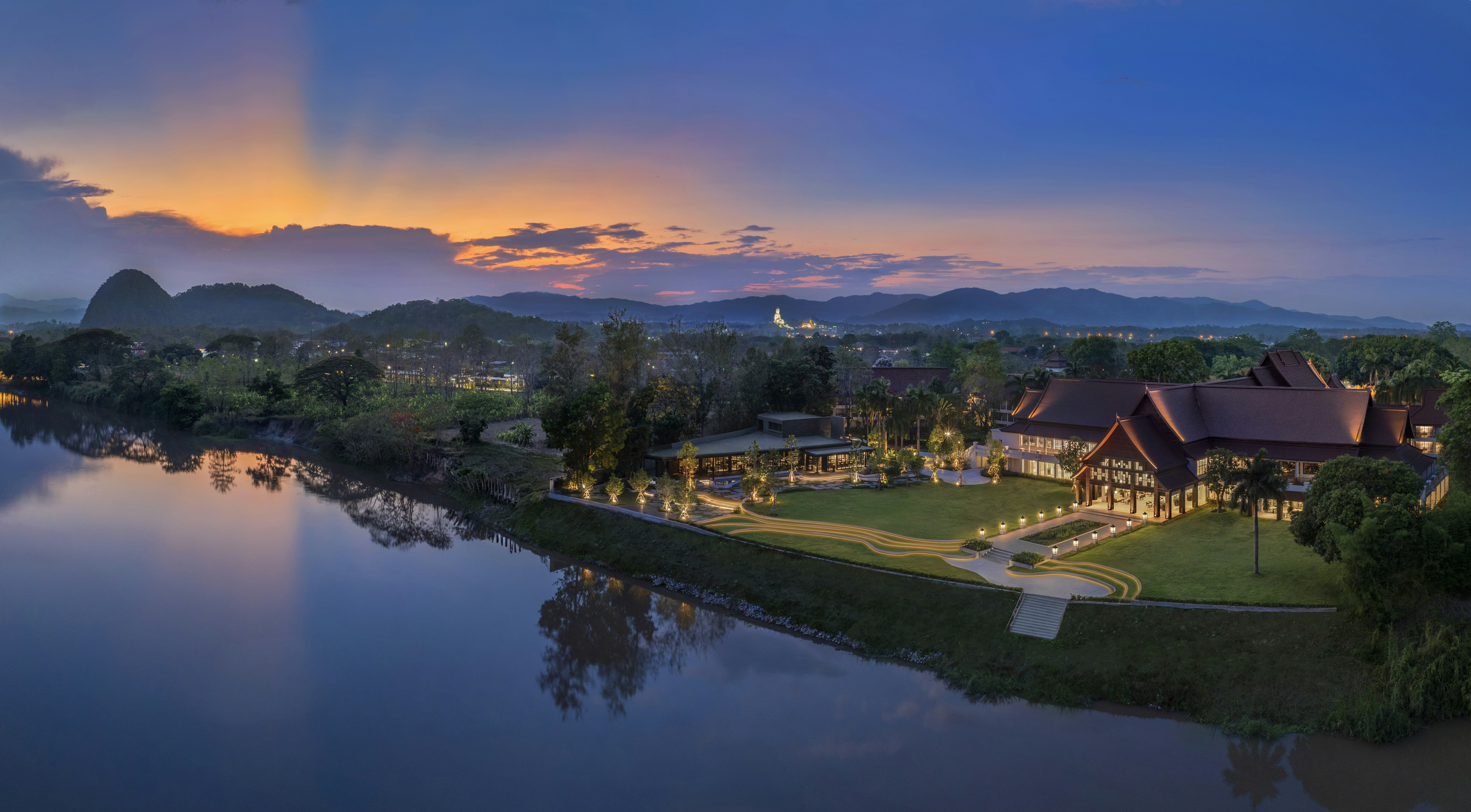 Kahavadi Chiang Rai, Curio Collection