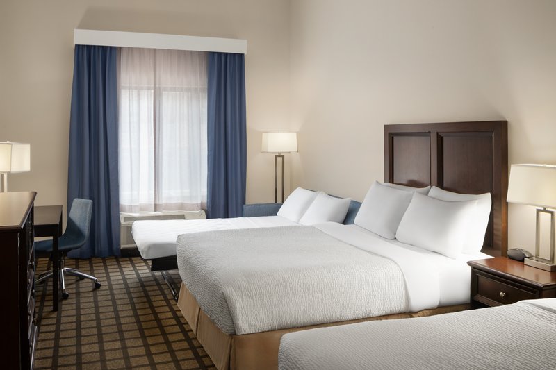 2 Queen Suite