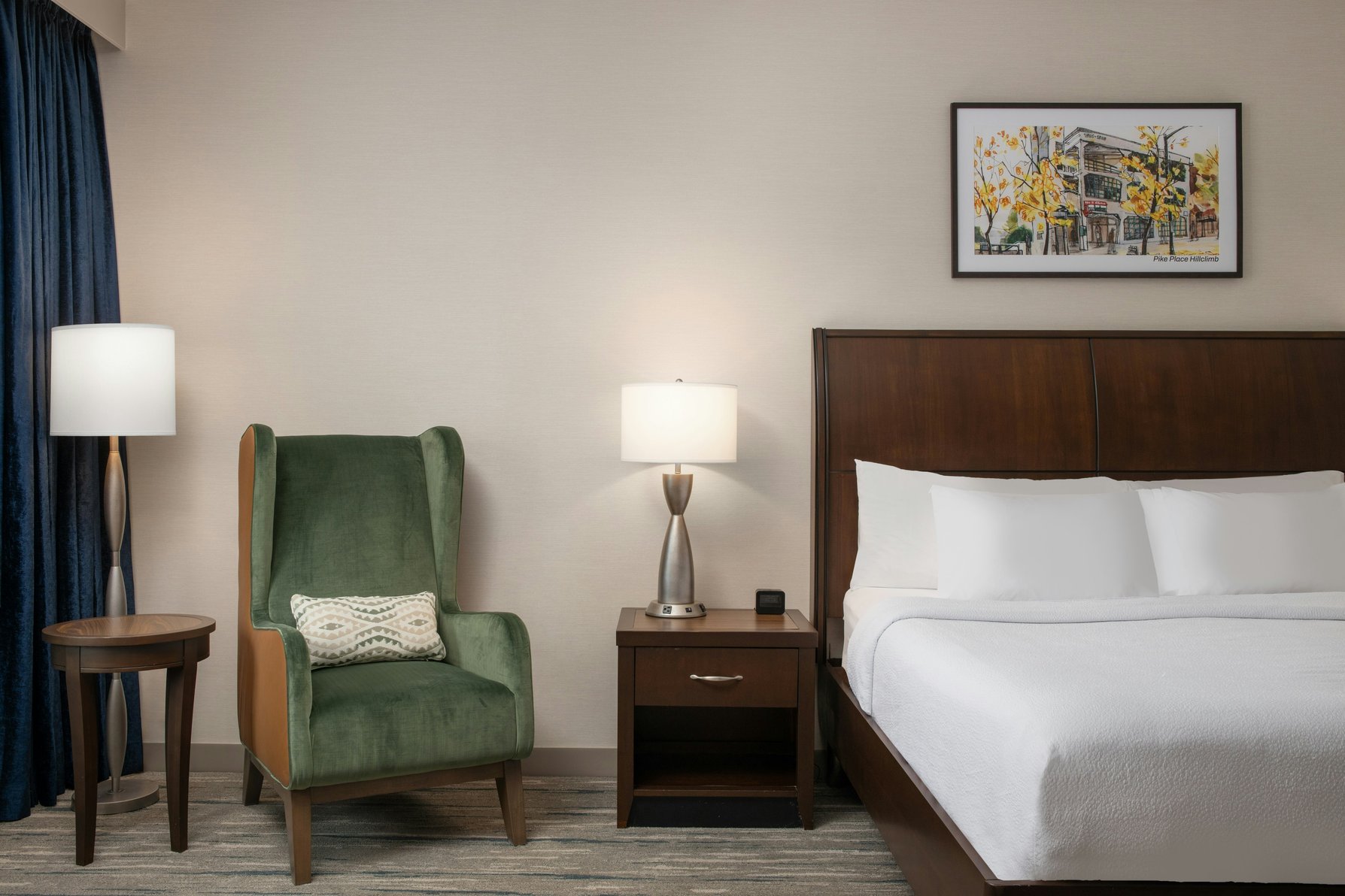 Hilton Garden Inn Seattle Downtown Room Type - 1KING  ACC LUX BATH 3X3 SH