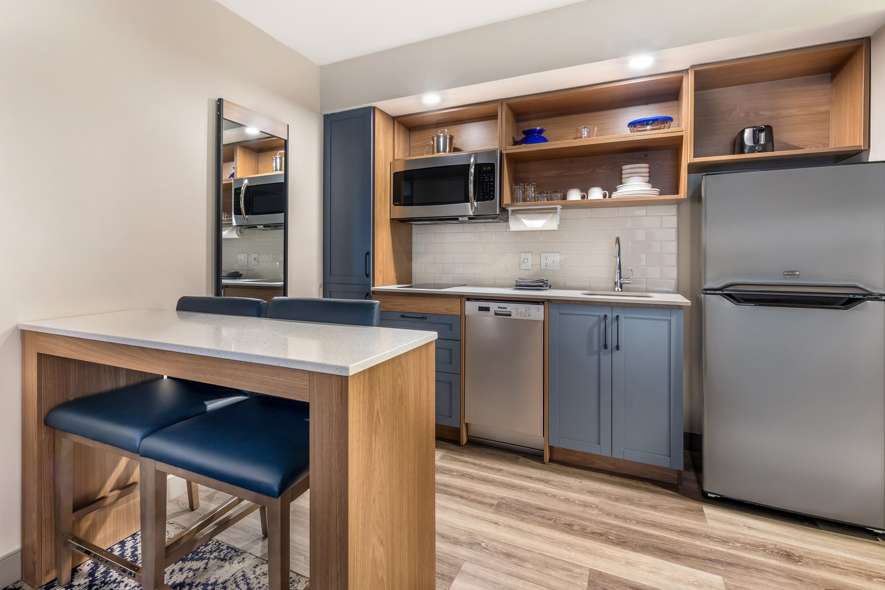 Candlewood Suites Baltimore BWI Airport NE by IHG Room Type - 2 Queen Studio Suite Communications Accessible