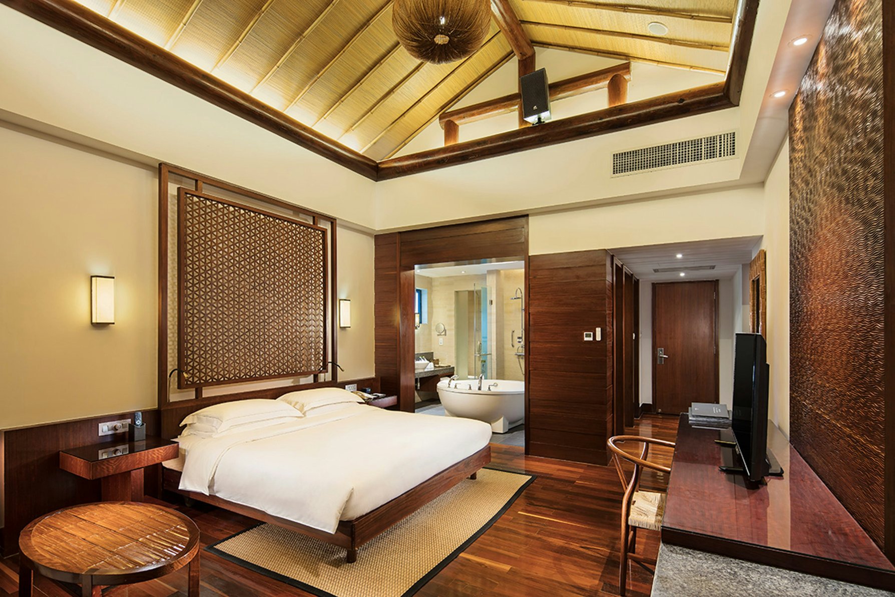 Hilton Sanya Yalong Bay Resort & Spa Room Type - GRAND BEACH VILLA