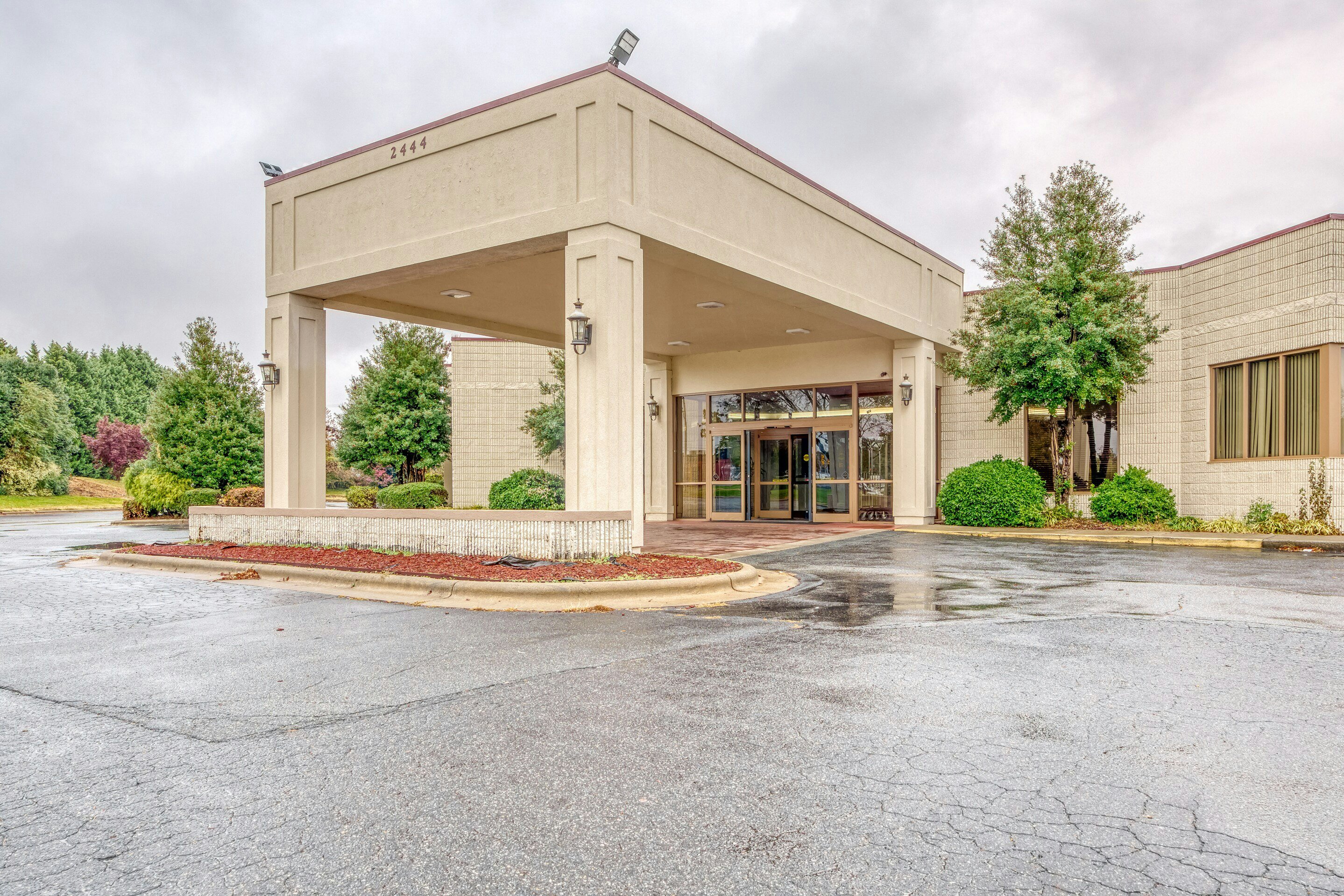 OYO Hotel Burlington South