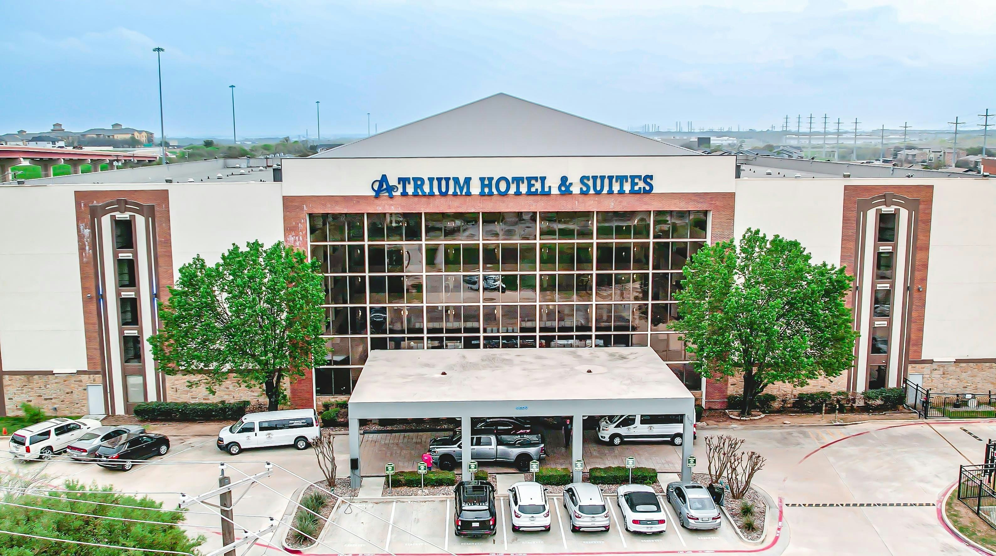 Atrium Hotel & Suites DFW Airport South