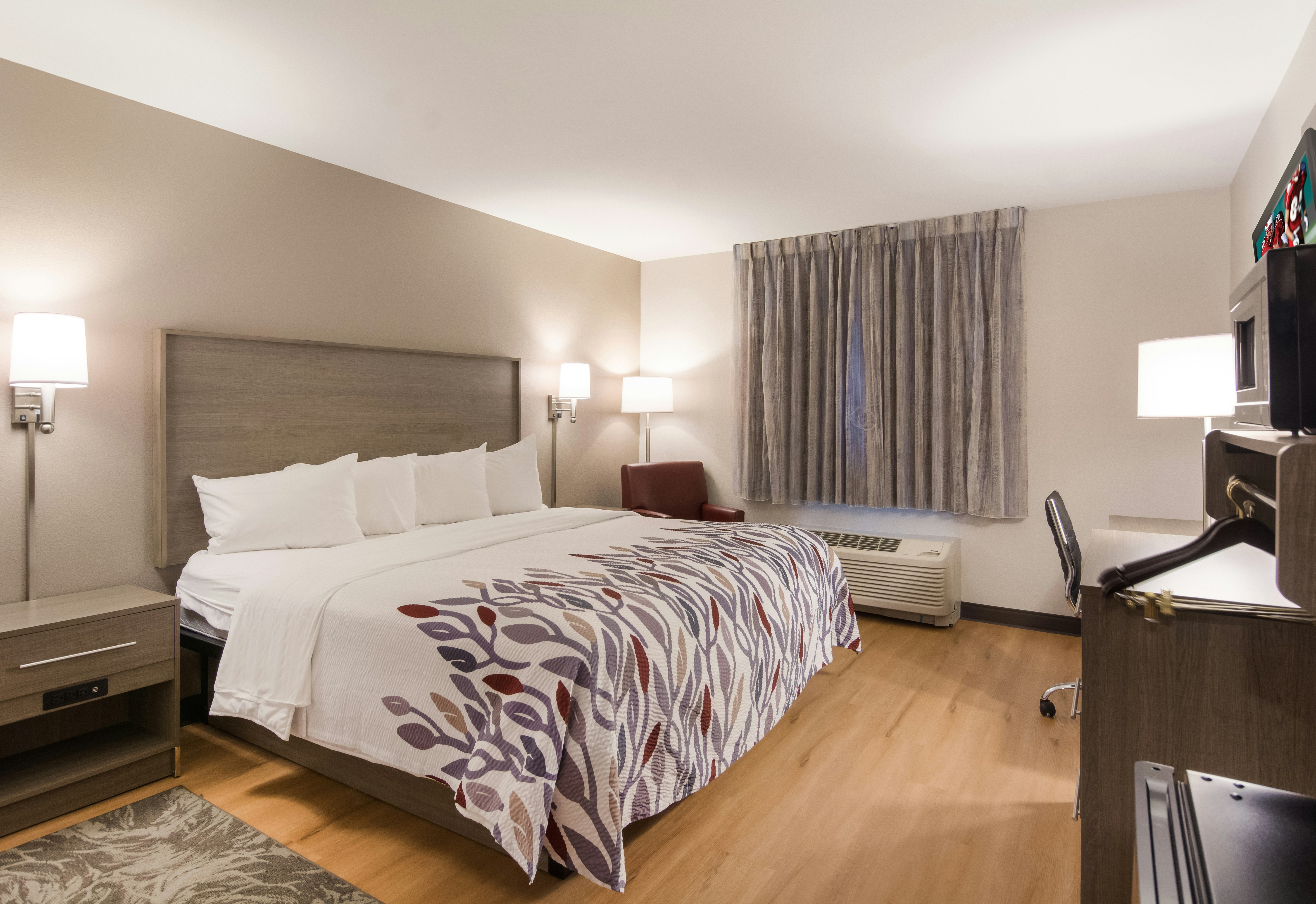 Red Roof Inn Shamrock
