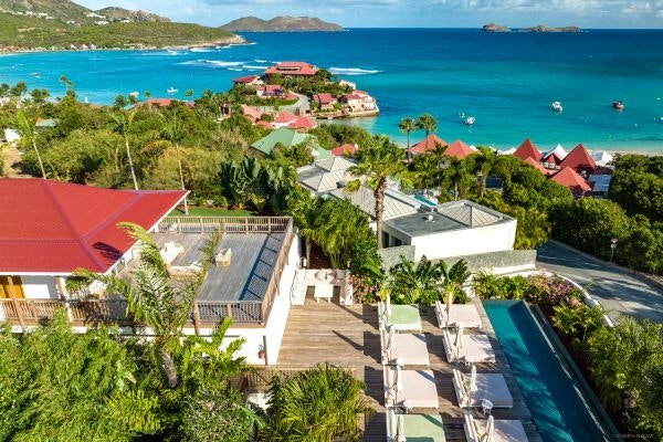 Tropical Hotel