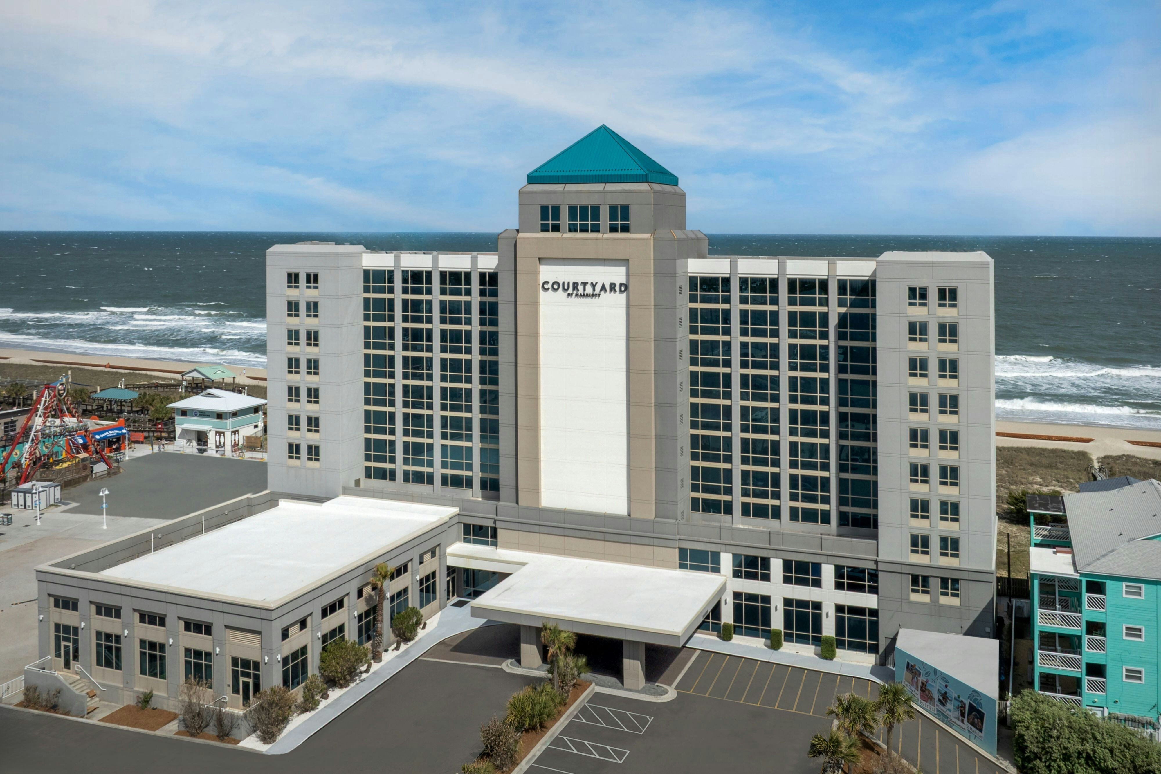 Courtyard Carolina Beach Hotel