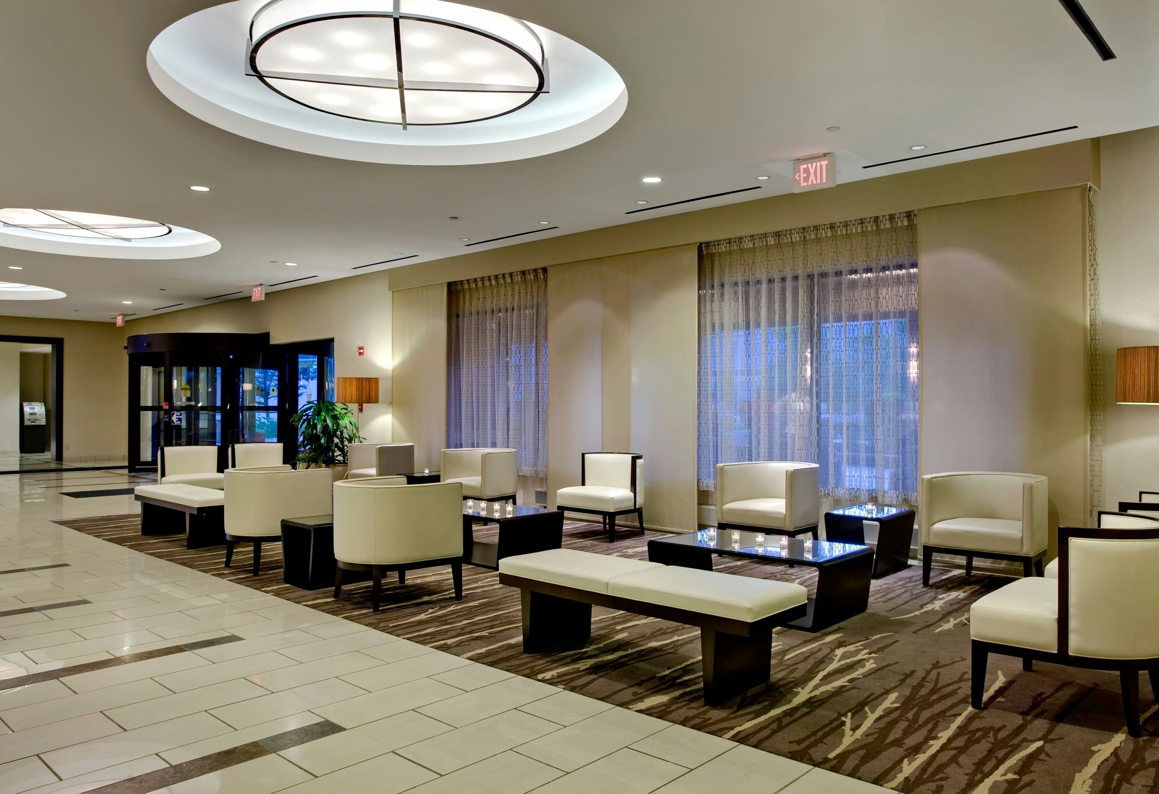 Crowne Plaza Chicago O'Hare Hotel & Conf