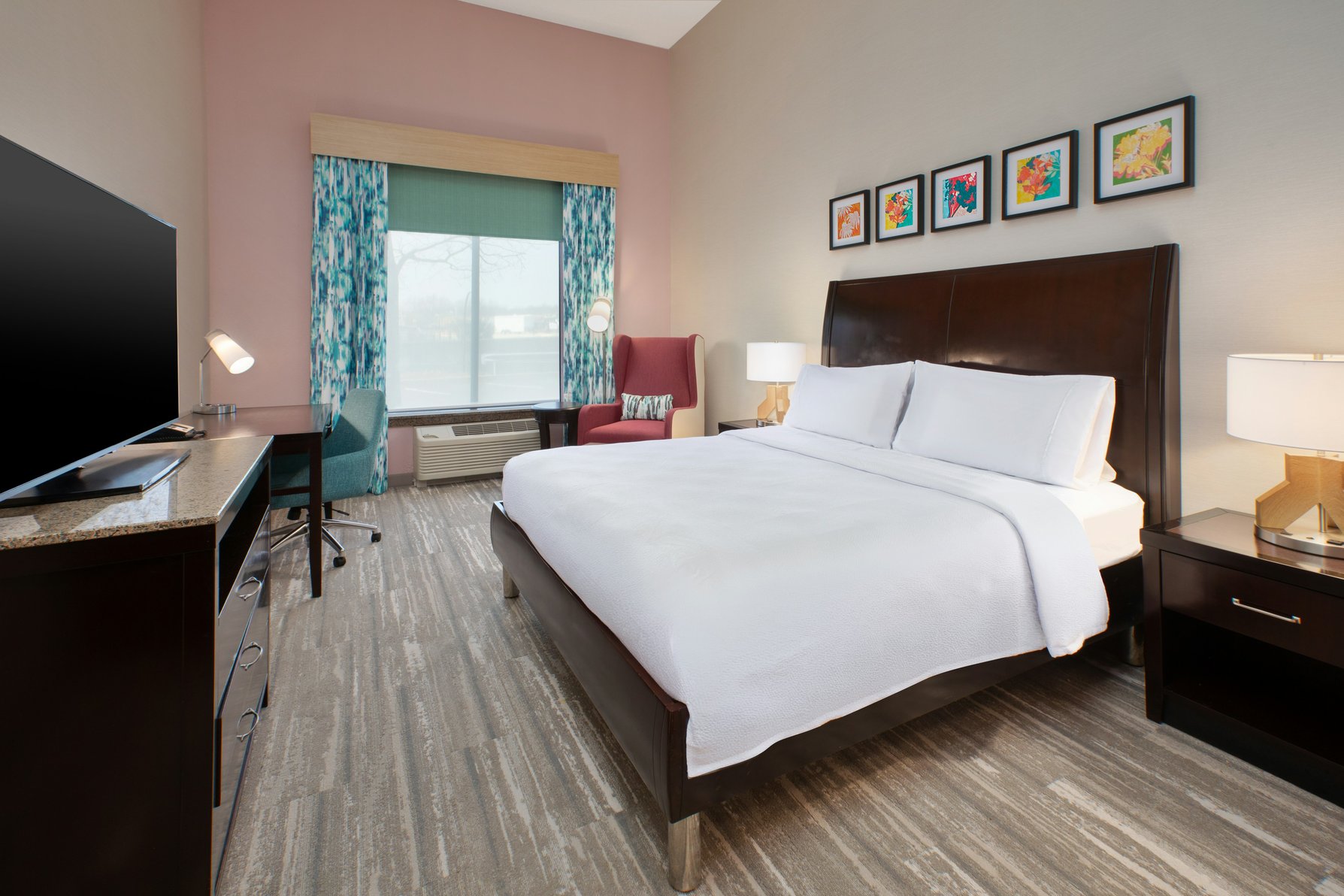 Hilton Garden Inn Akron Room Type - King Room - High Floor