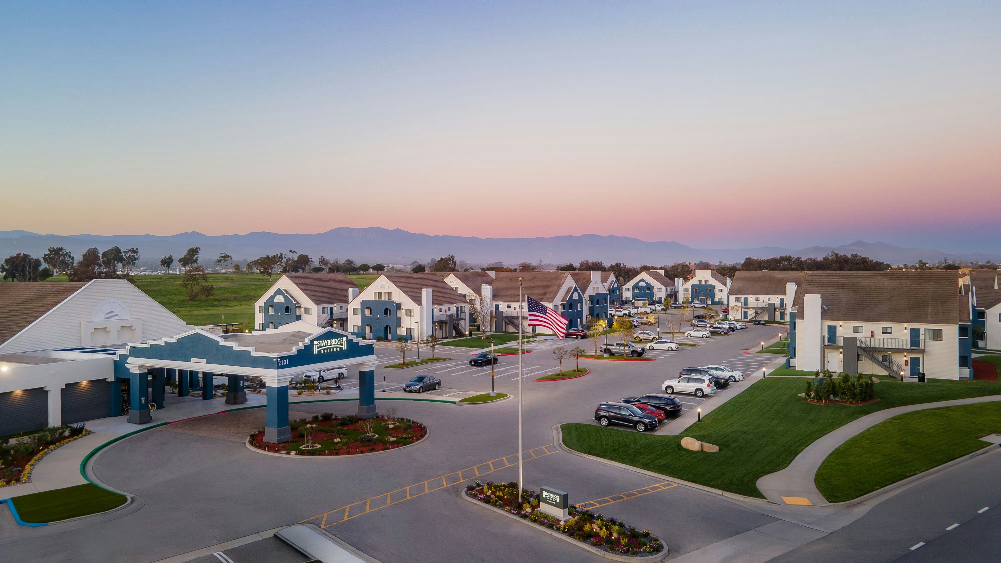 Staybridge Suites Oxnard-River Ridge