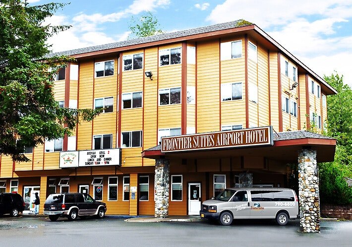 Frontier Suites Airport Hotel