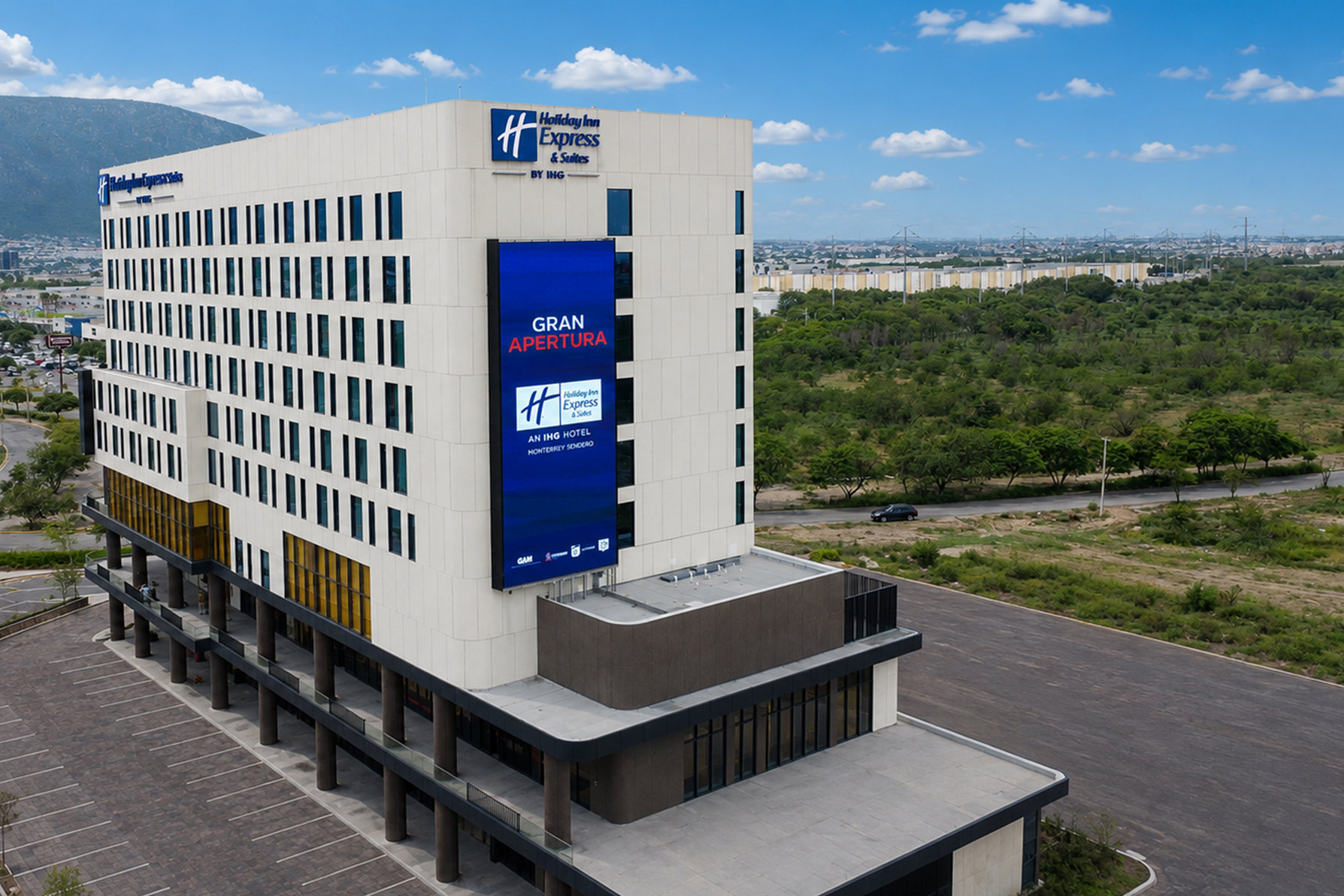 Holiday Inn Express & Suites MONTERREY SENDERO by IHG