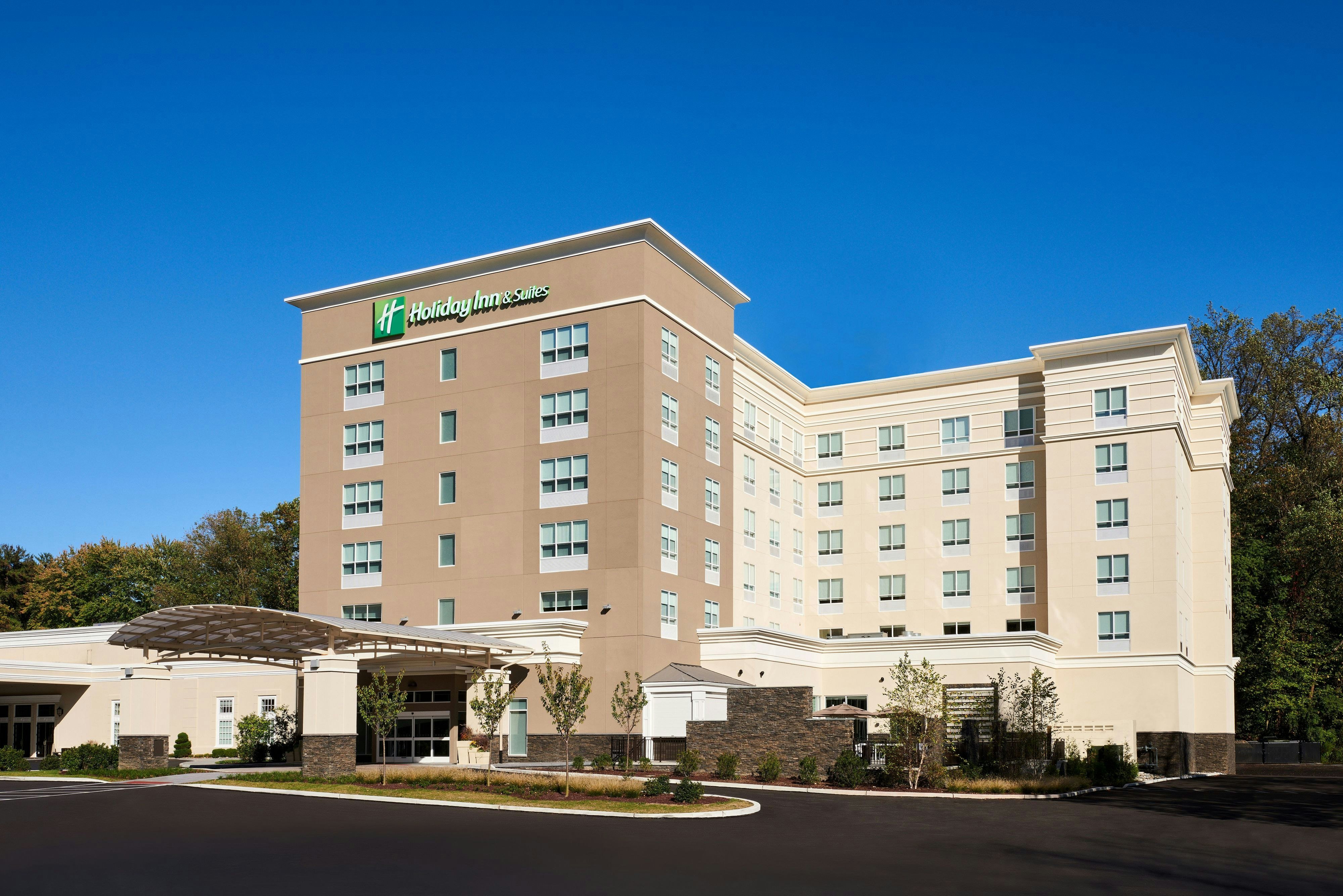 Holiday Inn Suites Philadelphia W