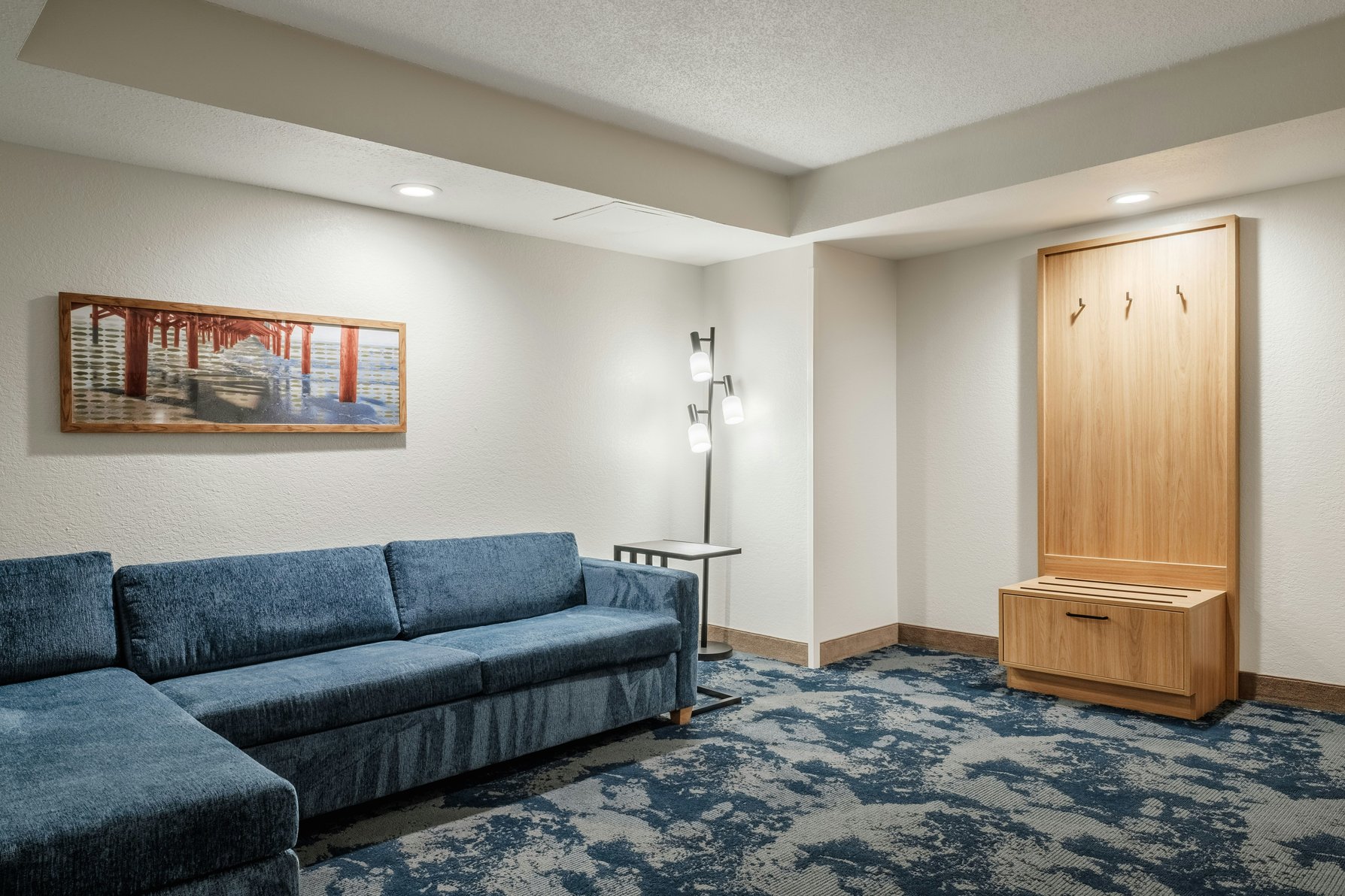 Hampton Inn Harbourgate Room Type - 1 KING STE SOFABED NONSMOK