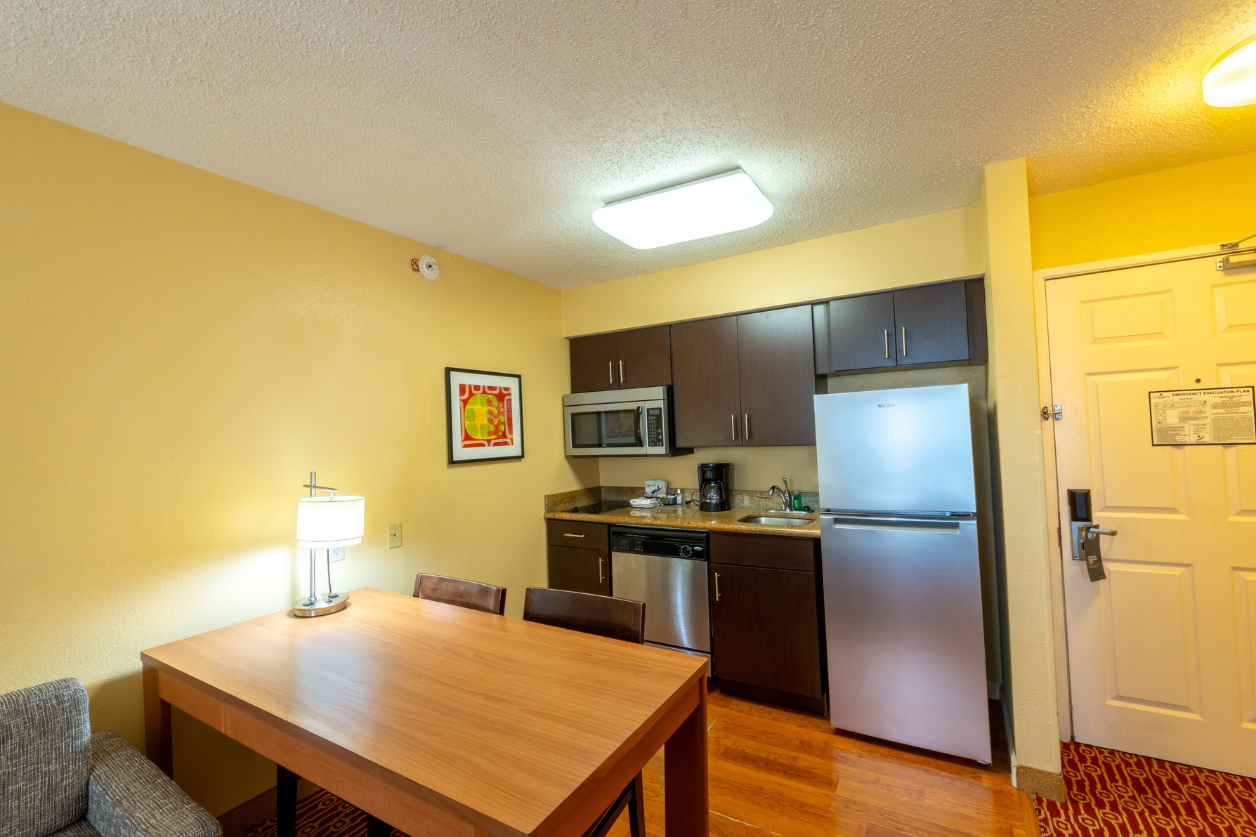 TownePlace Suites Dallas Bedford Room Type - 1 Queen One Bedroom Suite