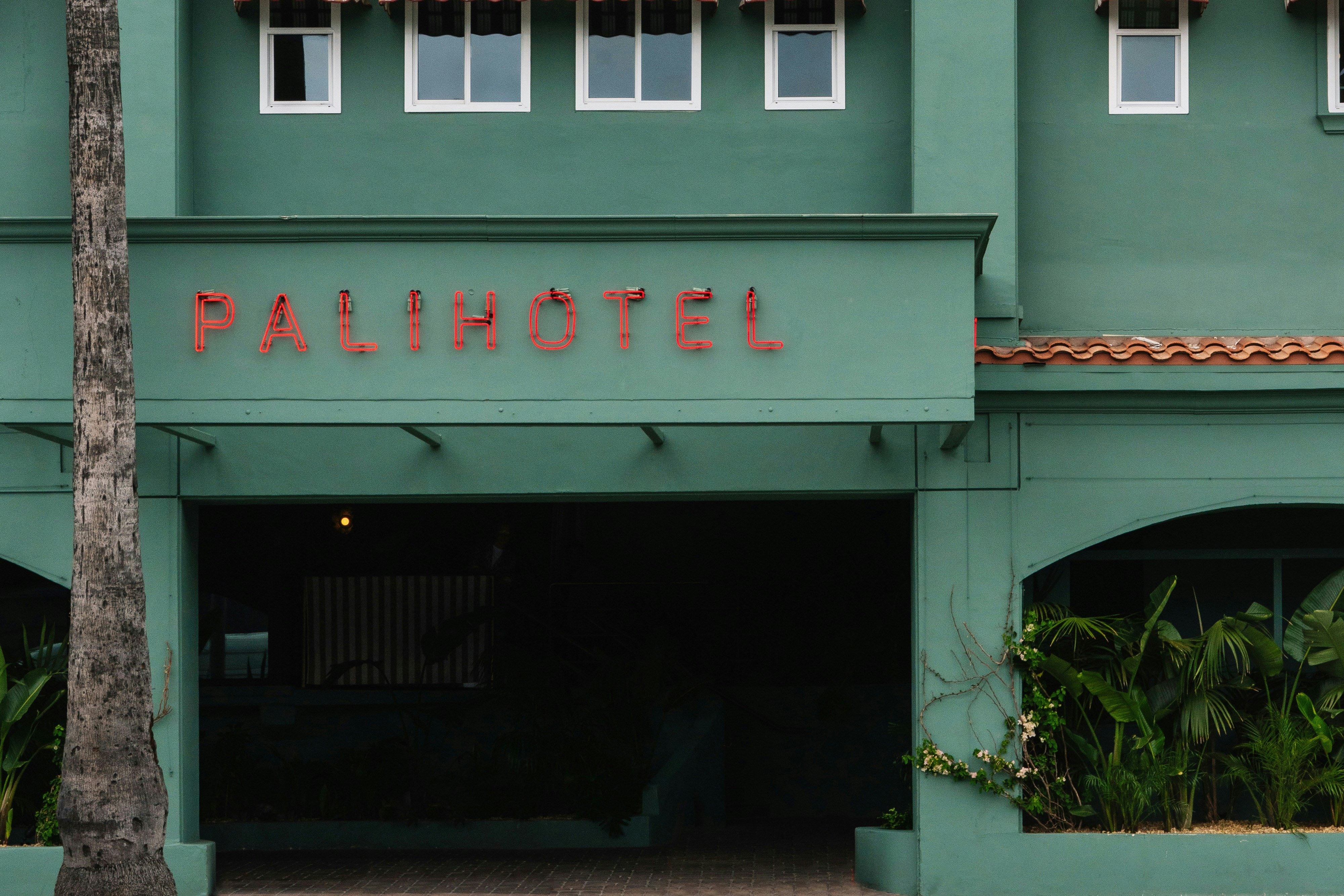 Hollywood Guest Inn
