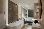 Creek View Room - King Bed
