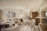 One Bedroom Suite with Lounge Access