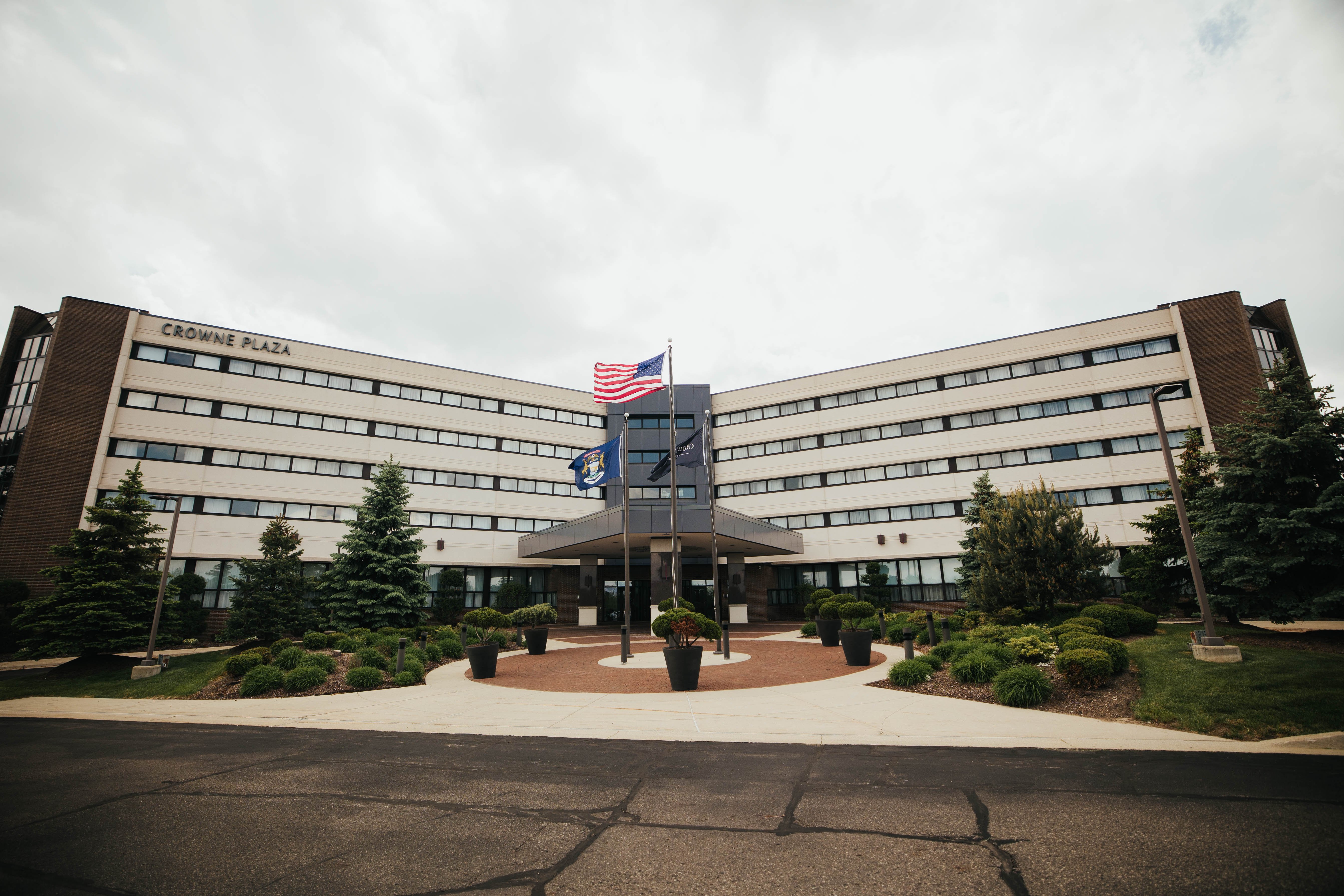 Crowne Plaza Lansing West