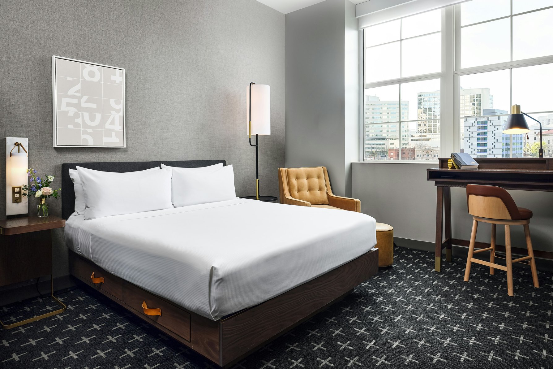 The Slate Denver, Tapestry Collection by Hilton Room Type - 1 KING CORNER