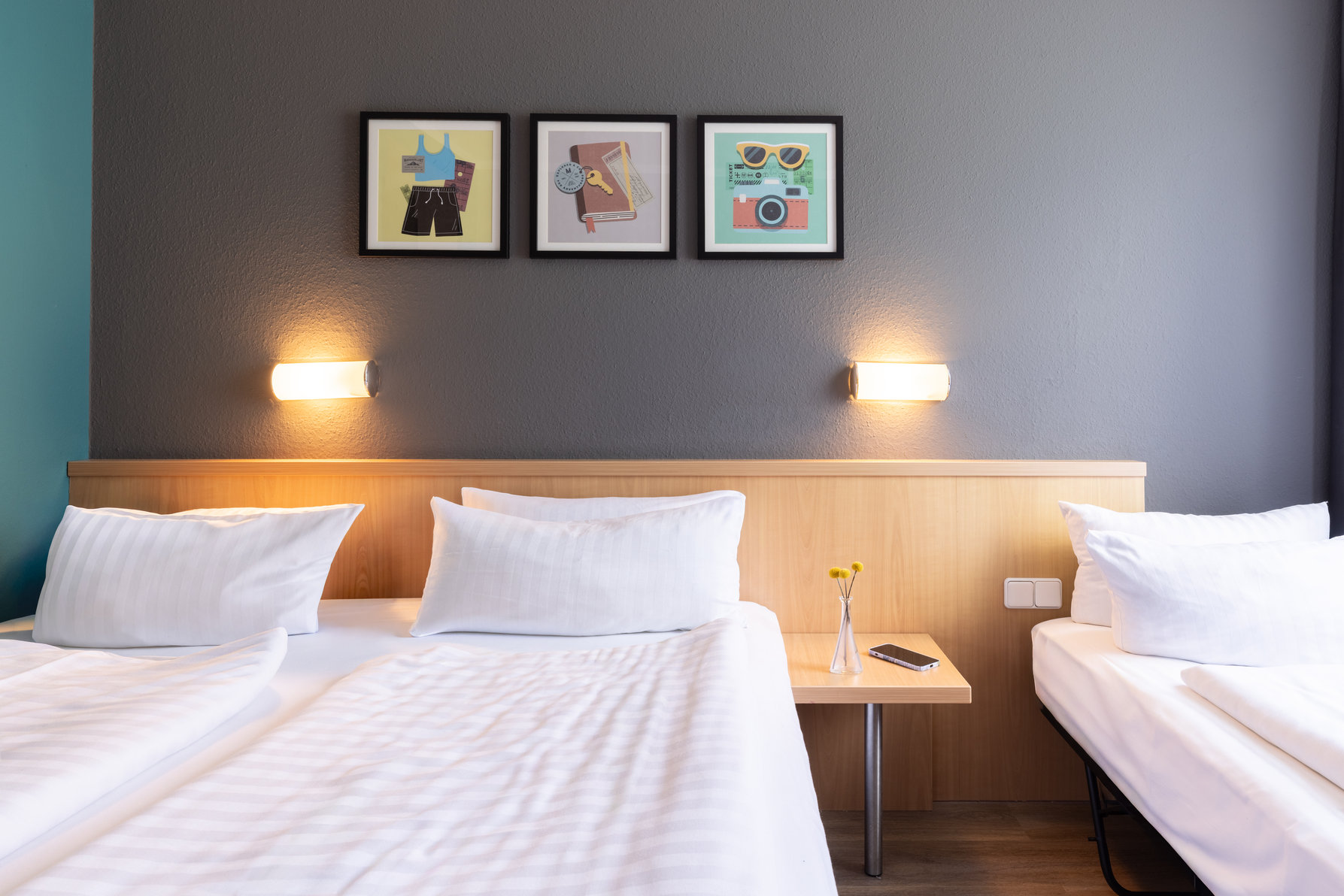 Garner Hotel Cottbus Sud by IHG Room Type - 2 Single Standard up to 3 Adults