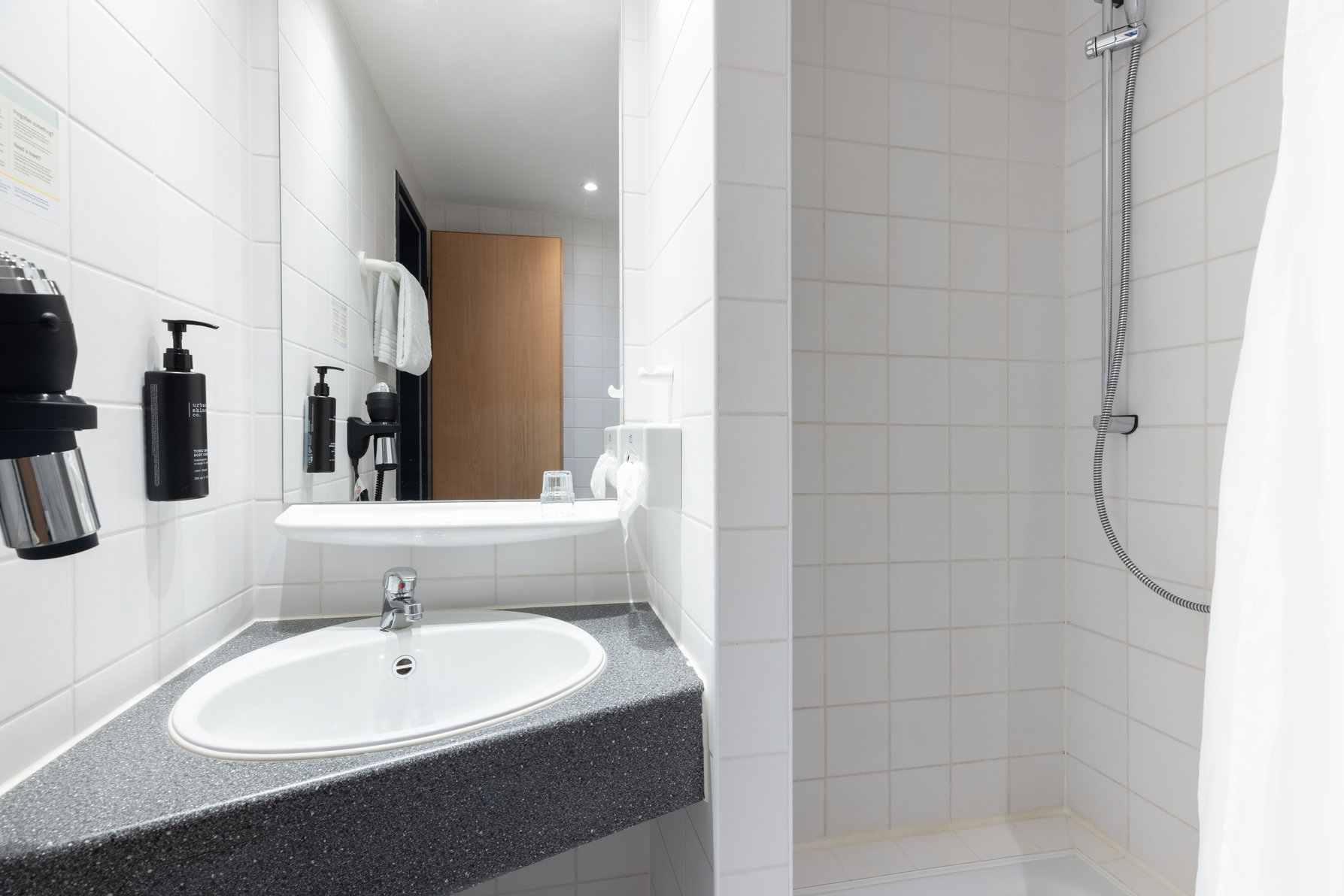 Garner Hotel Cottbus Sud by IHG Room Type - 2 Single Standard Garden View