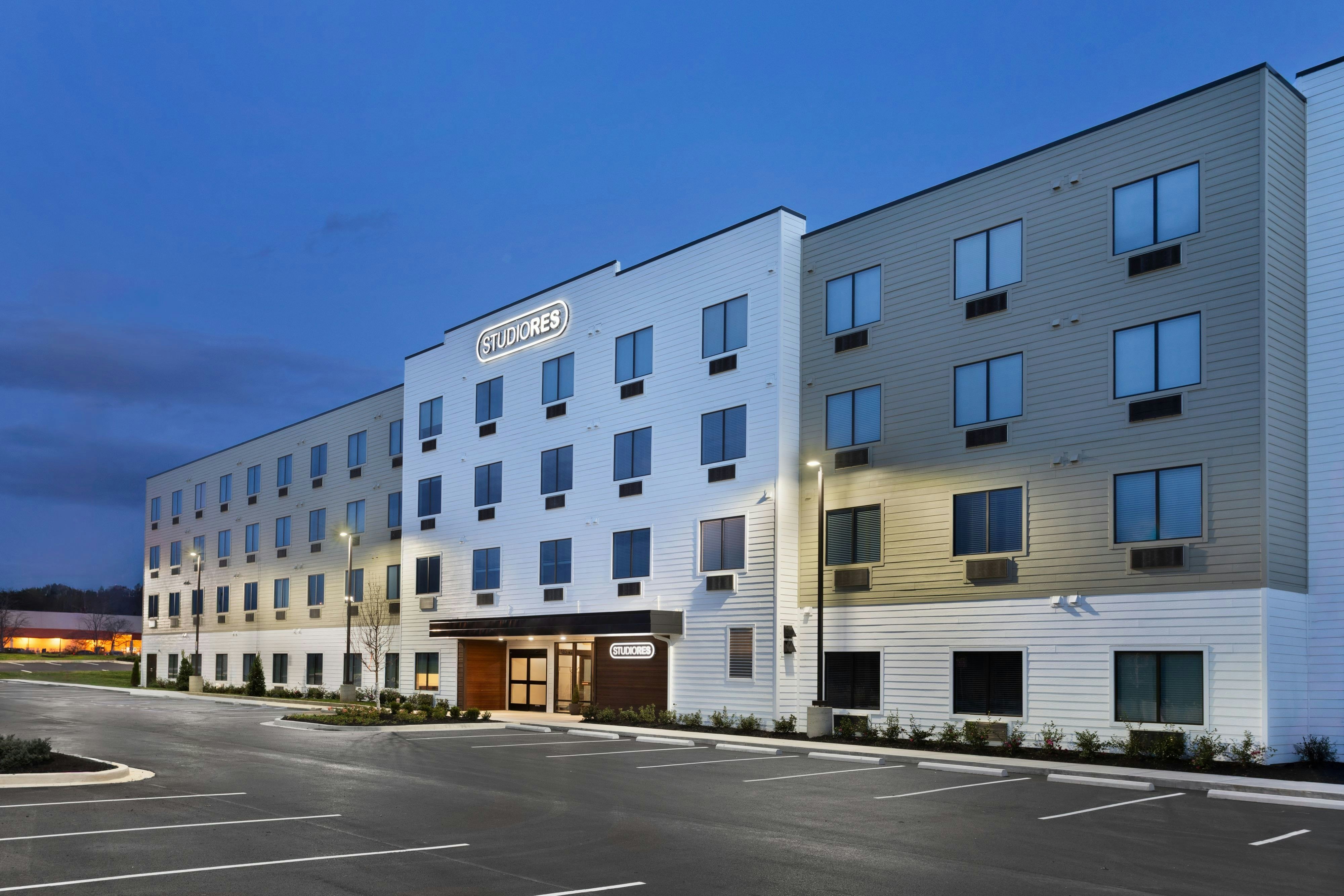 StudioRes by Marriott Fayetteville West