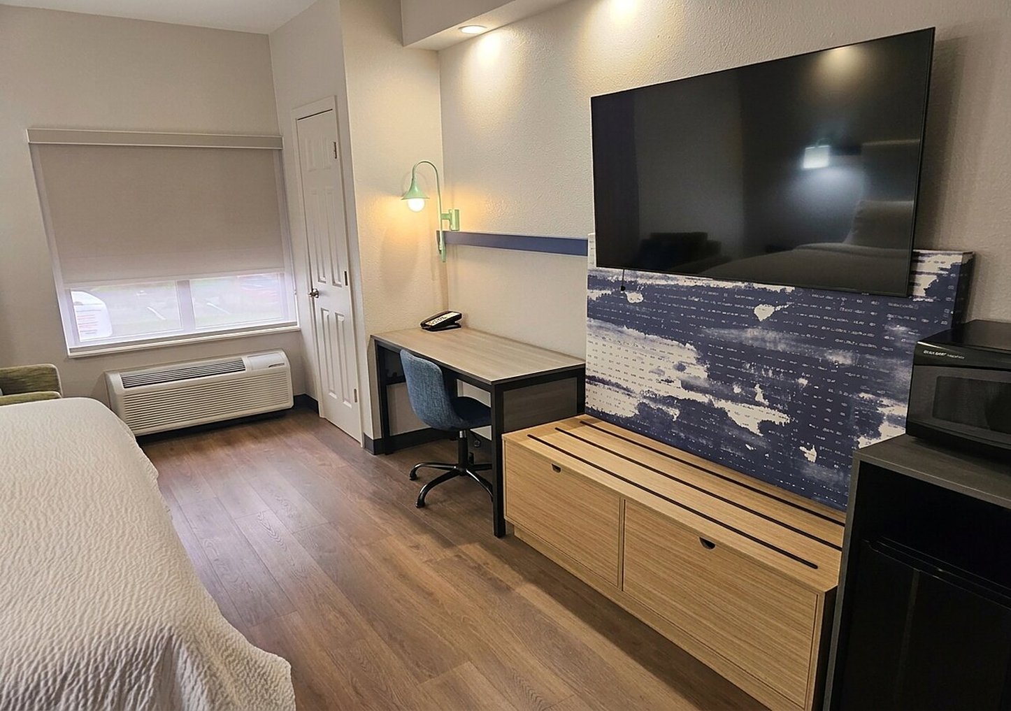 Garner Hotel Frederick Southeast by IHG Room Type - 1 Queen Standard Mobility Accessible Tub
