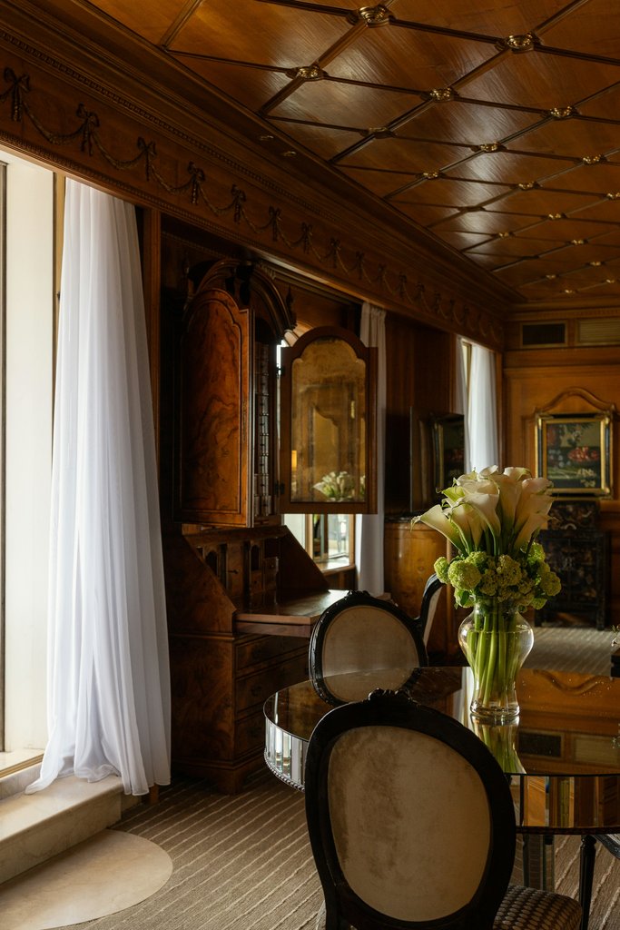 Guest photo