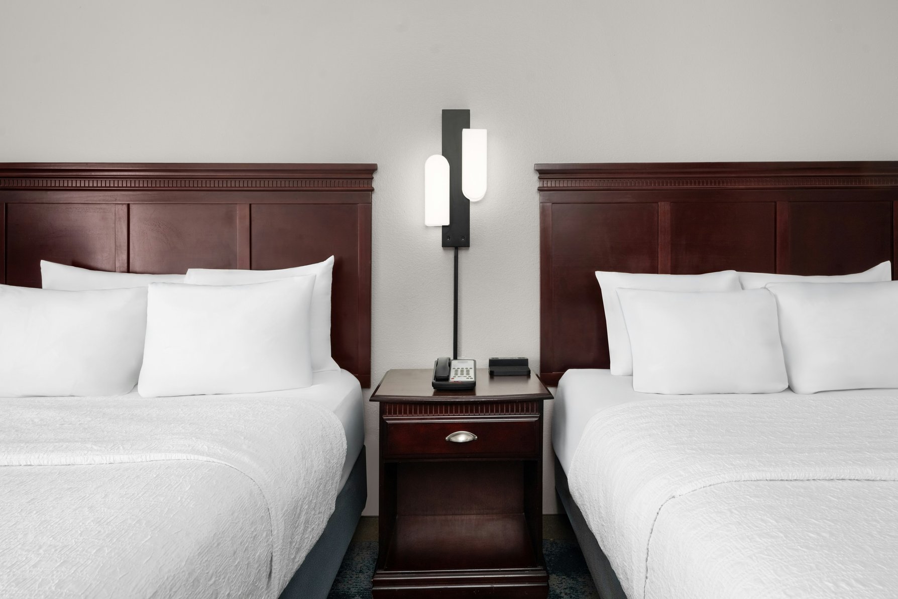 Hampton Inn Winfield Room Type - 2 QUEEN W  JETTED TUB NS