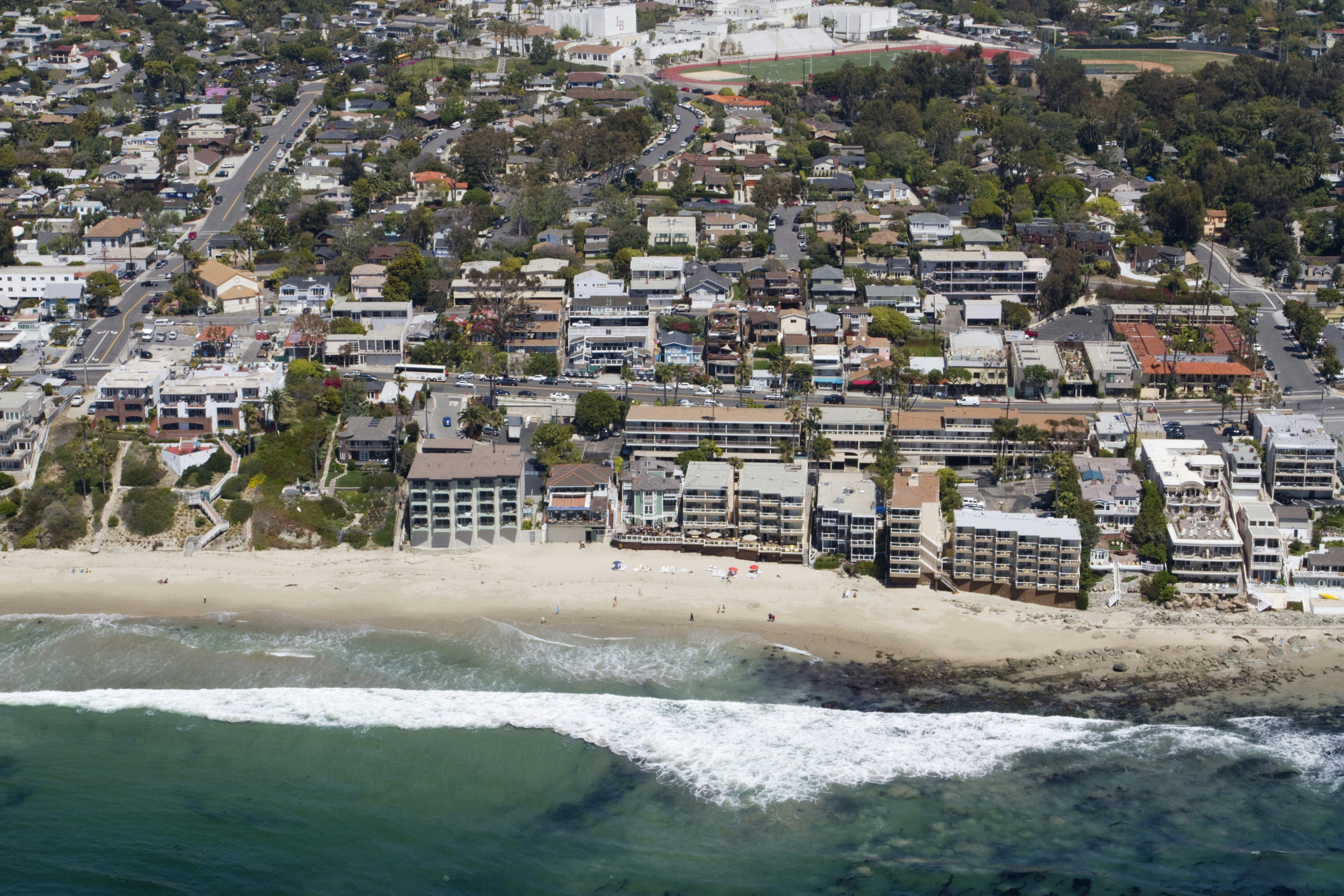 Pacific Edge Hotel