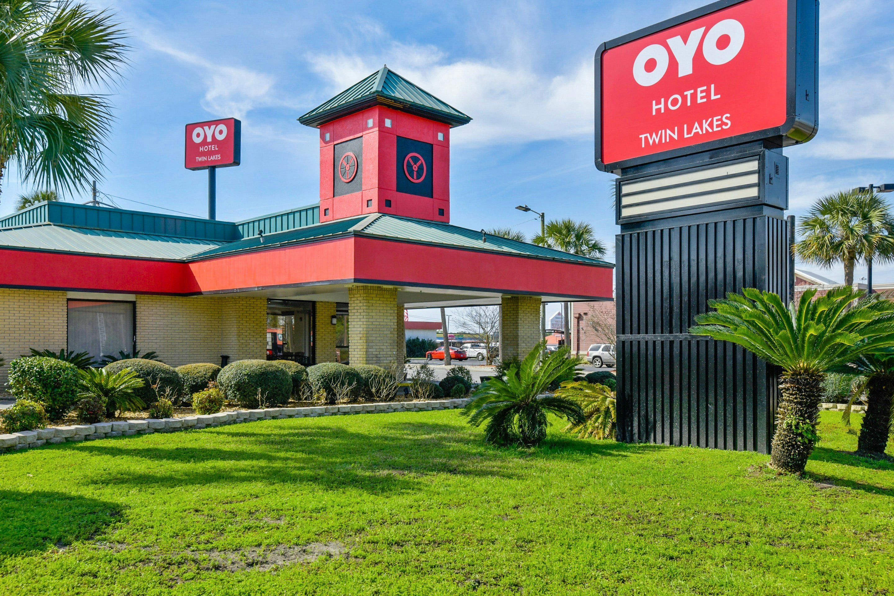 OYO Lake Park Inn