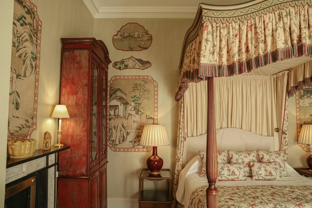 Guest photo