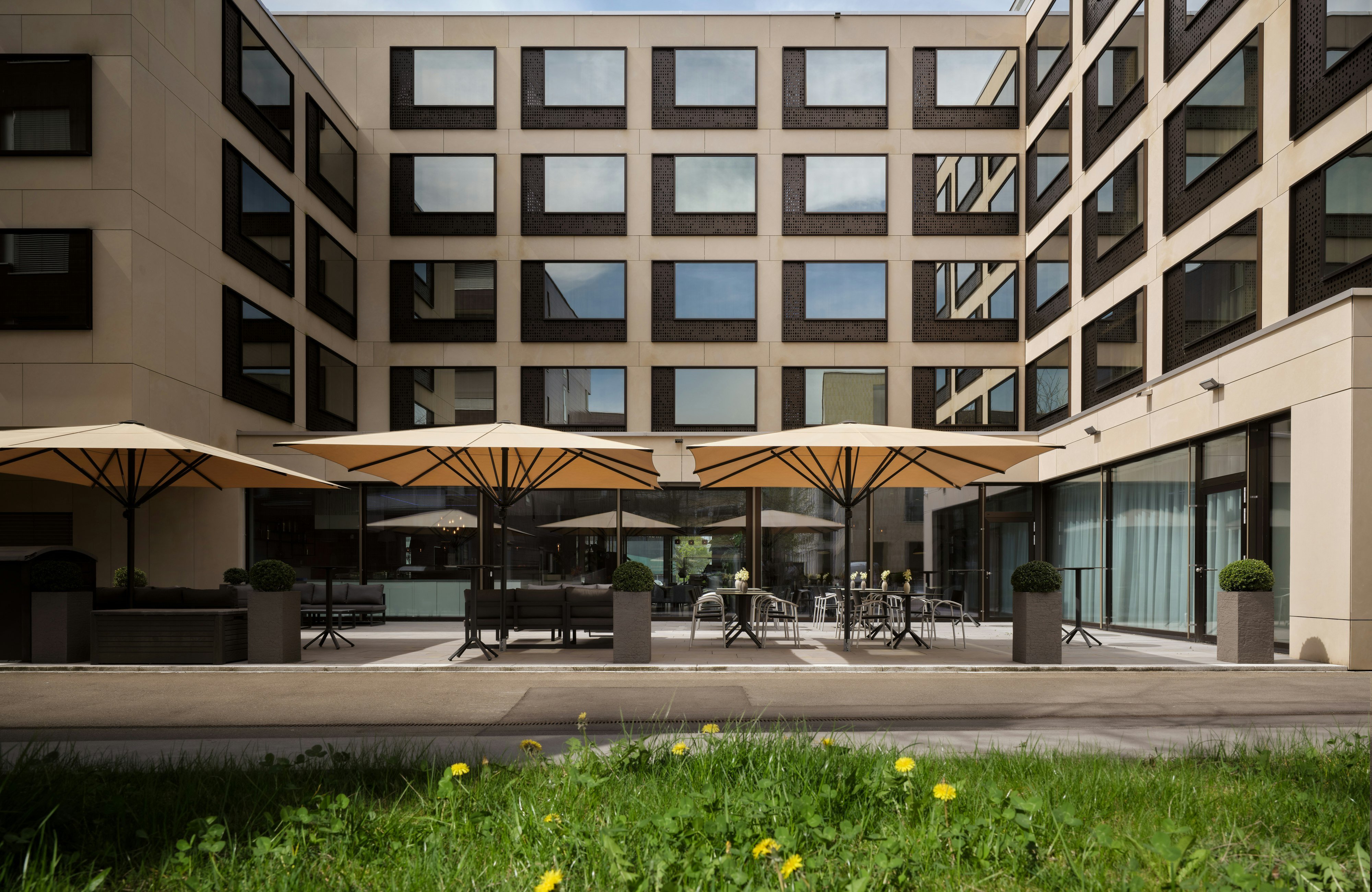 Leonardo Hotel Zurich Airport