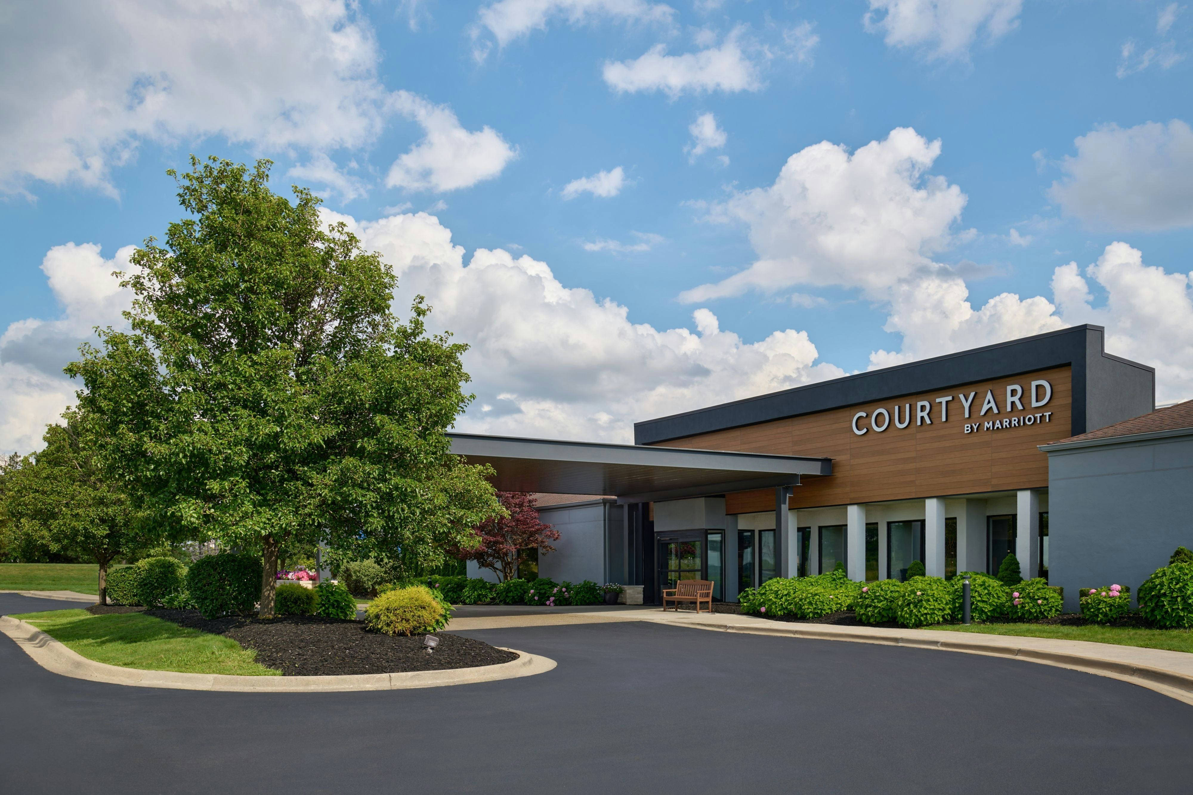 Courtyard by Marriott Detroit Southfield