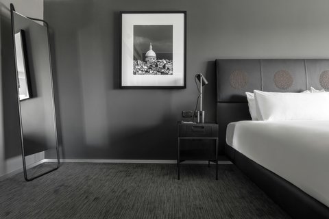 Stylish and Elegant 1 Bedroom Suite