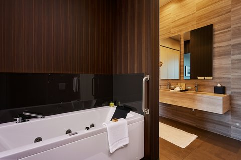 G&auml;stebadezimmer in der Panoramasuite